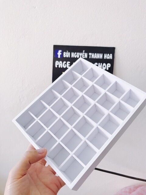 Khay son 36 ô đựng son cho chị em siêu tiện lợi