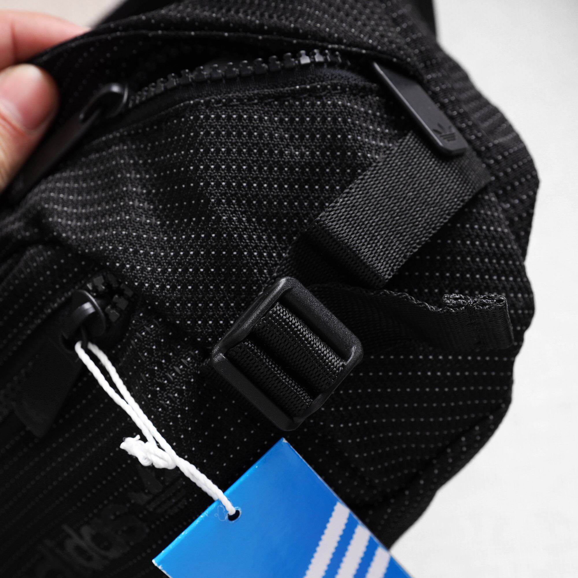 Túi đeo chéo Adidas Sample 2022