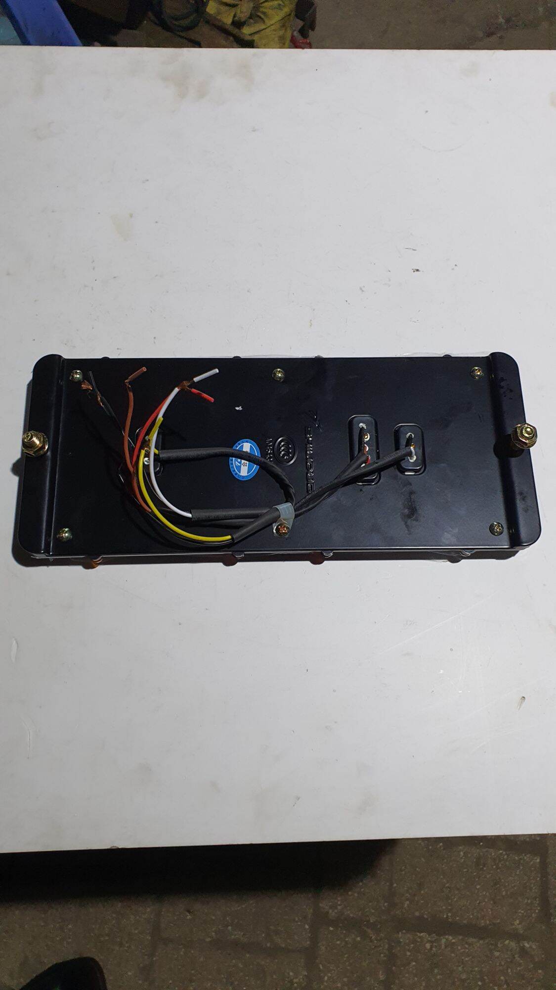 ĐÈN HẬU LED Ô TÔ 24V SD-2003A/SD2003D ( giá 1 cái)