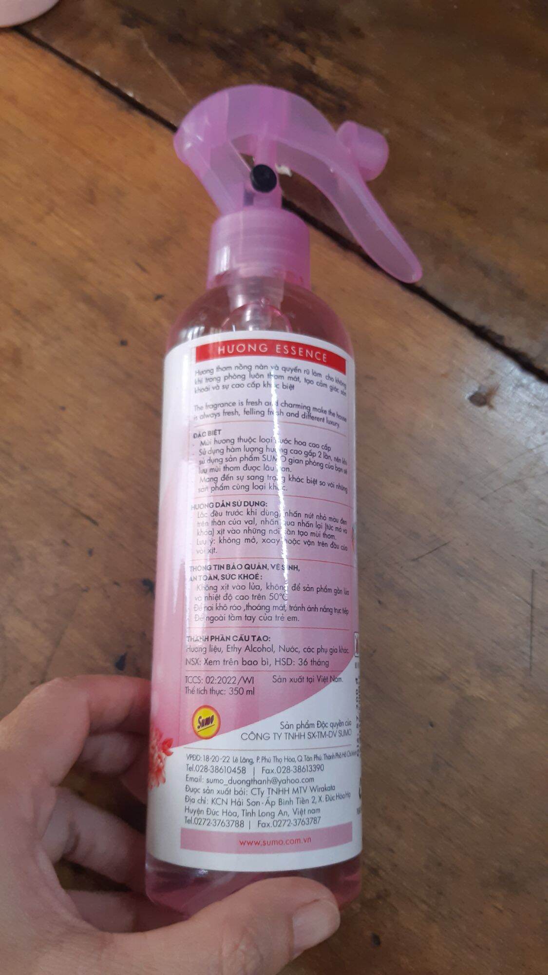 Xịt phòng Sumo hương Essence 350ml