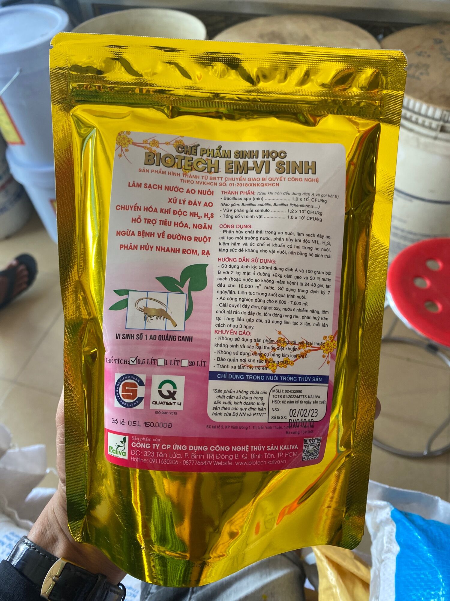 Phân hủy chất thải trong ao nuôi, làm sạch đáy ao , cải tạo môi trường nước , phân hủy khí độc