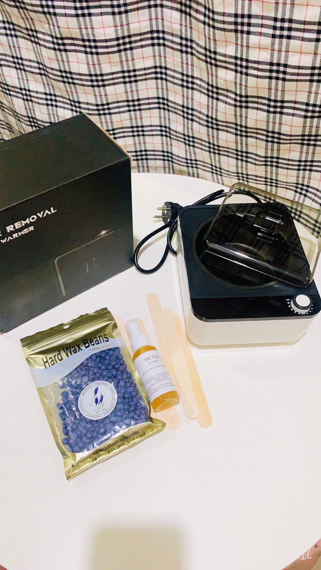Nồi nấu sáp wax lông chống dính + 100g sáp cao cấp + mỡ trăn tặng kèm que gỗ