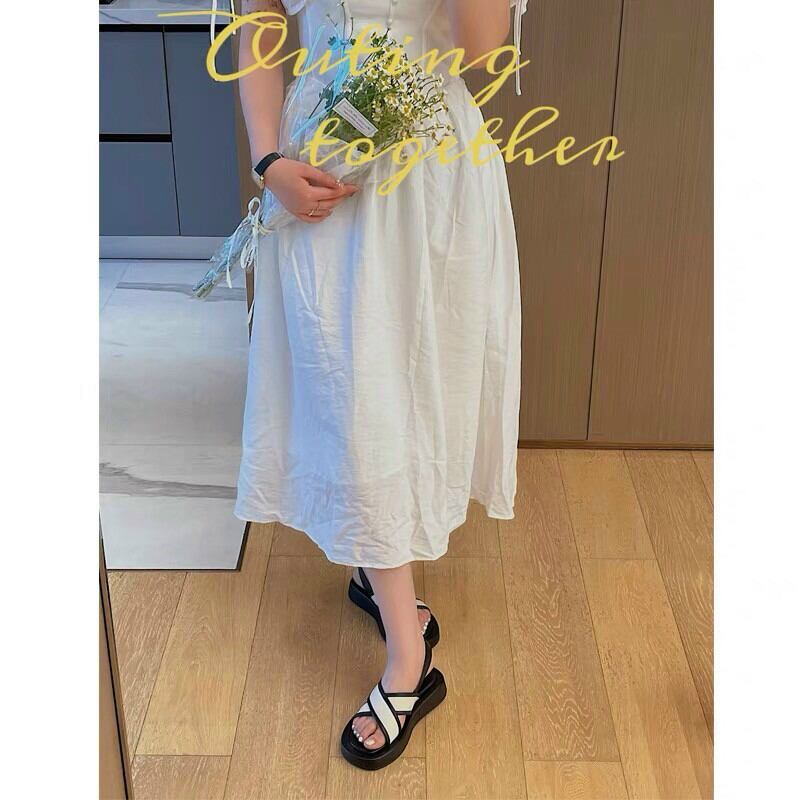 Giày sandal quai chéo đế bánh mì 5 phân