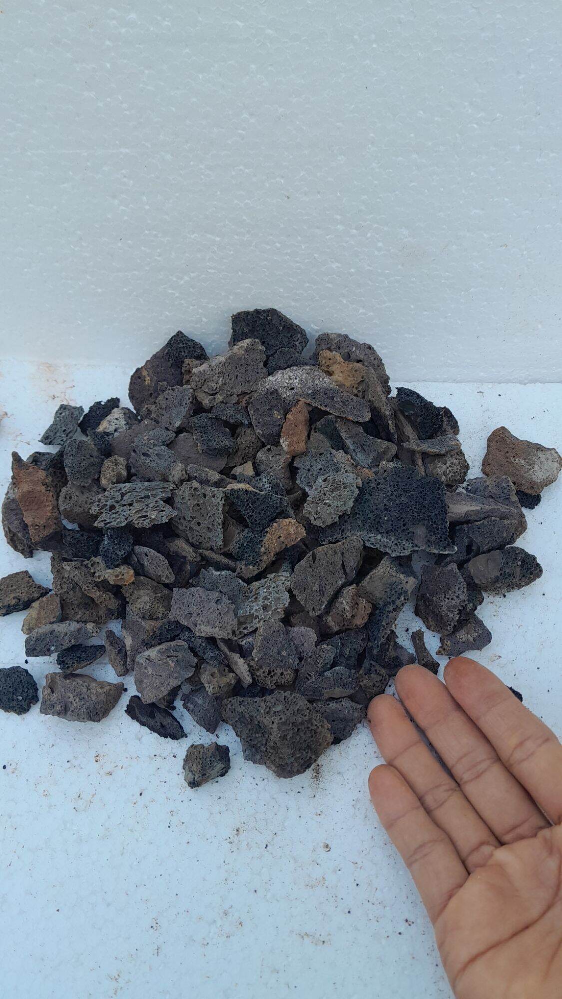 Đá Nham Thạch Rải Nền Bể Cá(500g), Rải Chậu Cây Cảnh