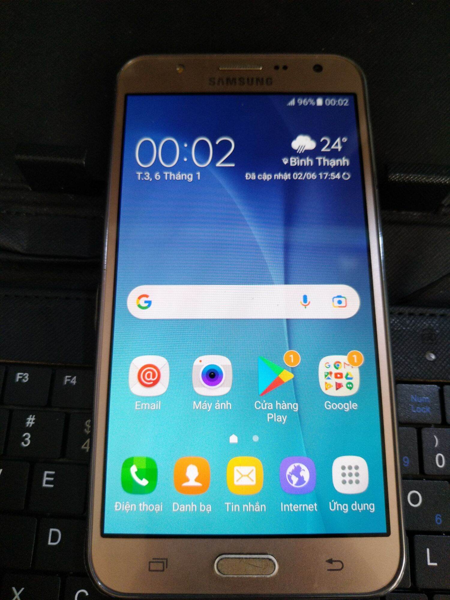 Samsung Galaxy J7 2015 Like new Ảnh Thật