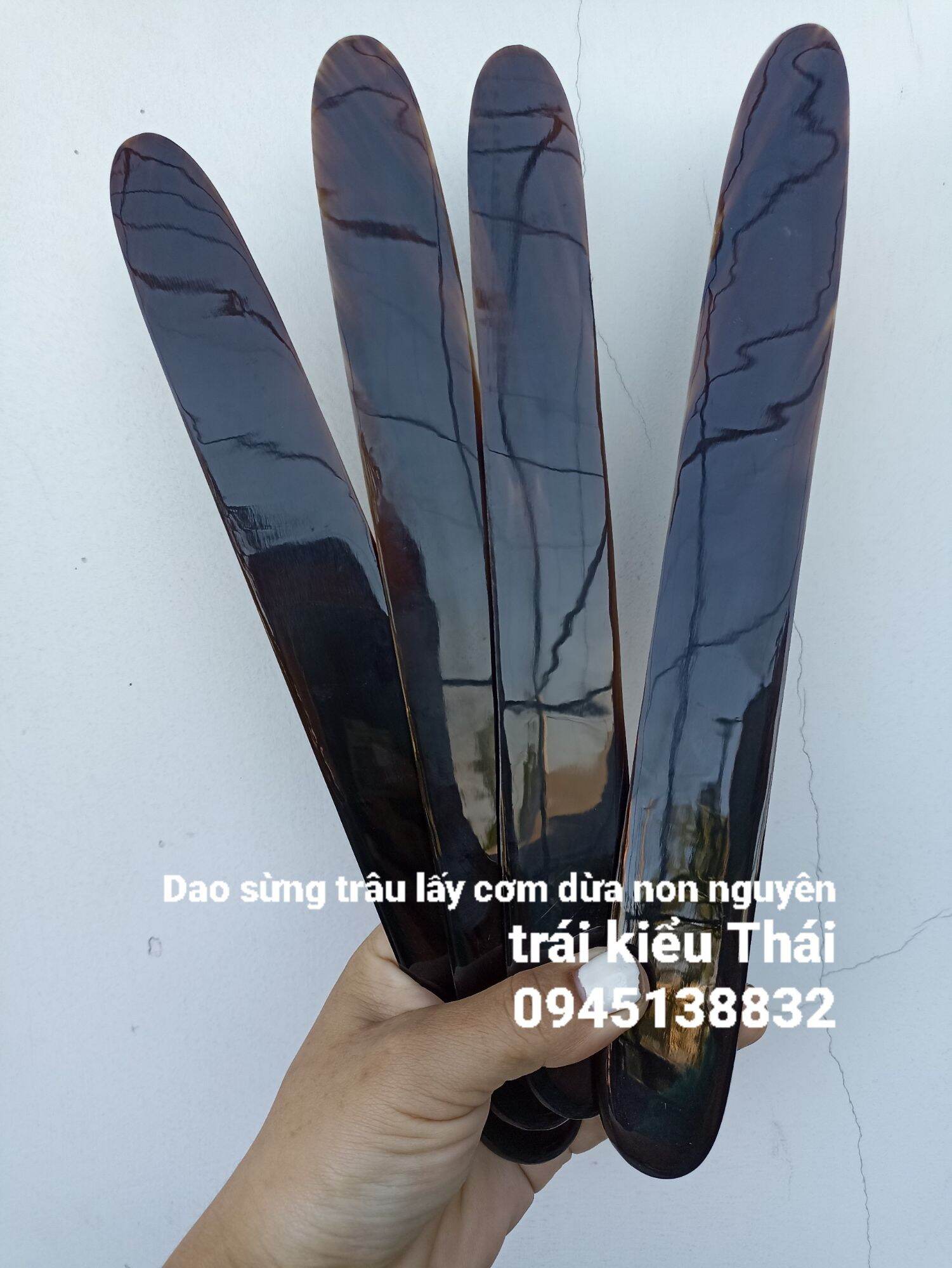 Dao gọt dừa,lấy cơm dừa nguyên trái kiểu Thái Lan