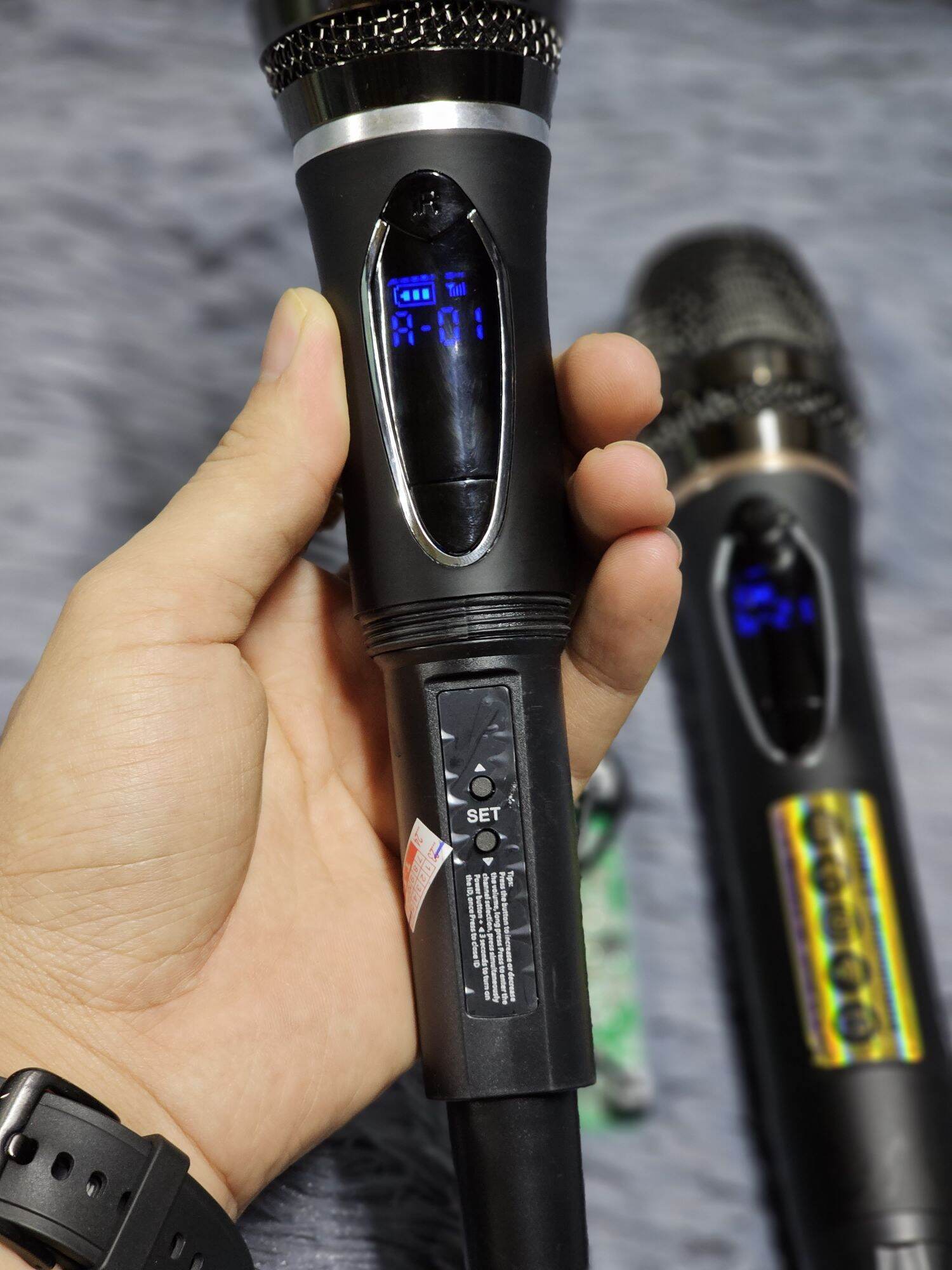 Micro không dây UHF cho loa kéo