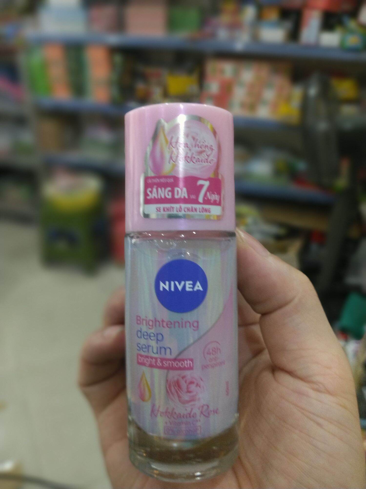 Lăn khử mùi Nivea serum 40ml