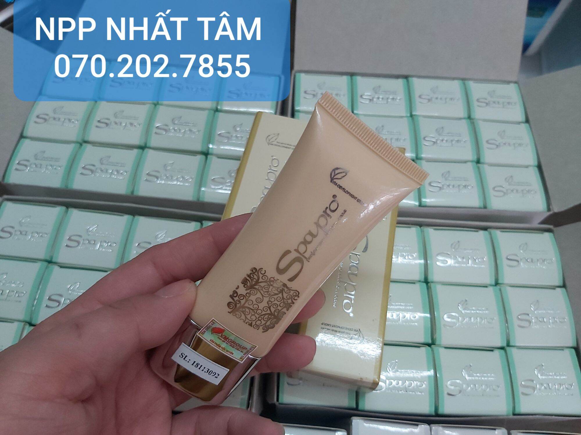 KEM TRANG ĐIỂM LÀM TRẮNG DA BB SPAPRO 40G