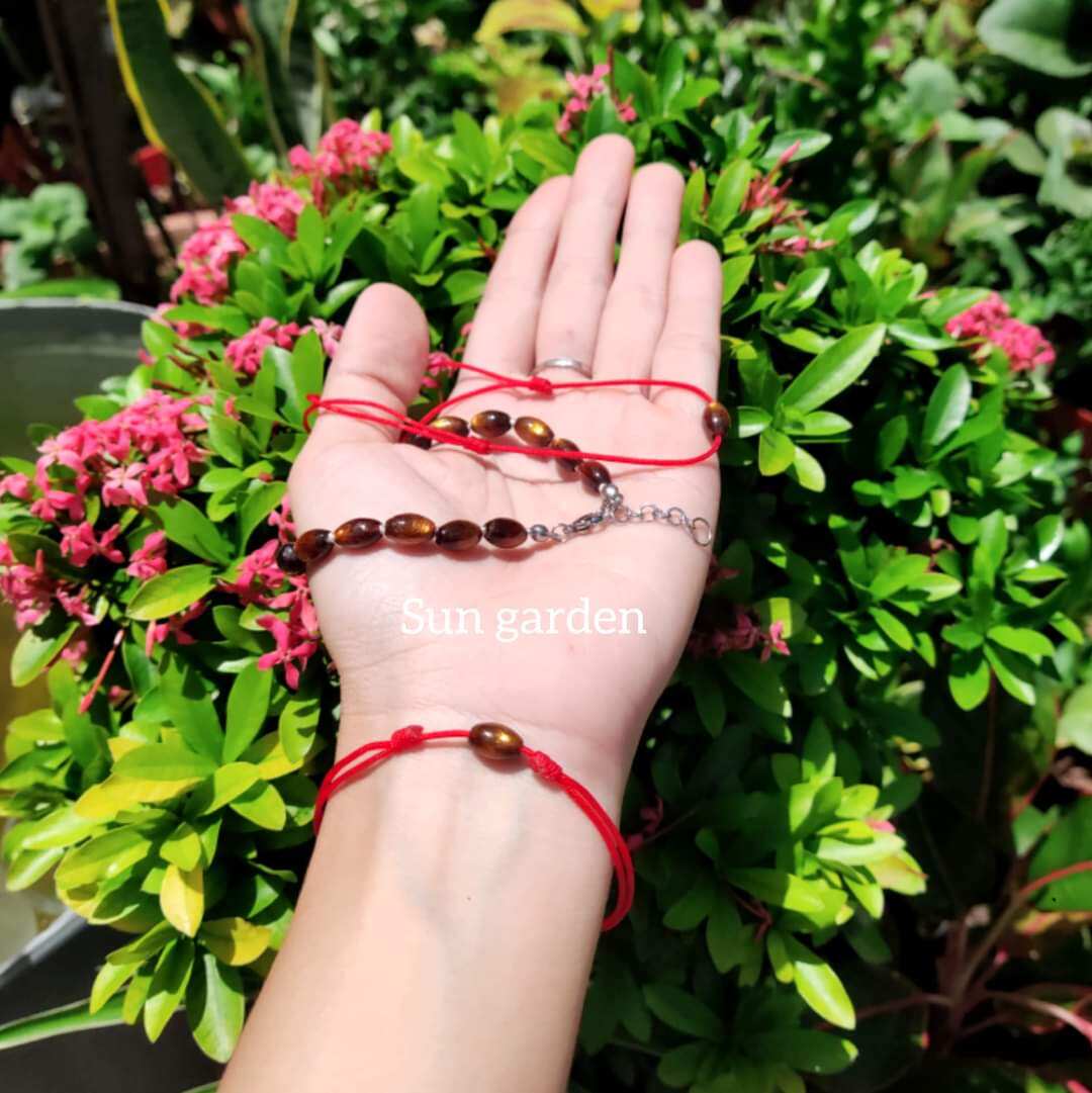 Vòng tay chỉ đỏ mix san hô đen may mắn