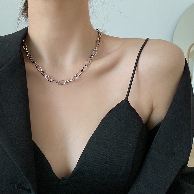 VÒNG CỔ DÂY XÍCH PHONG CÁCH