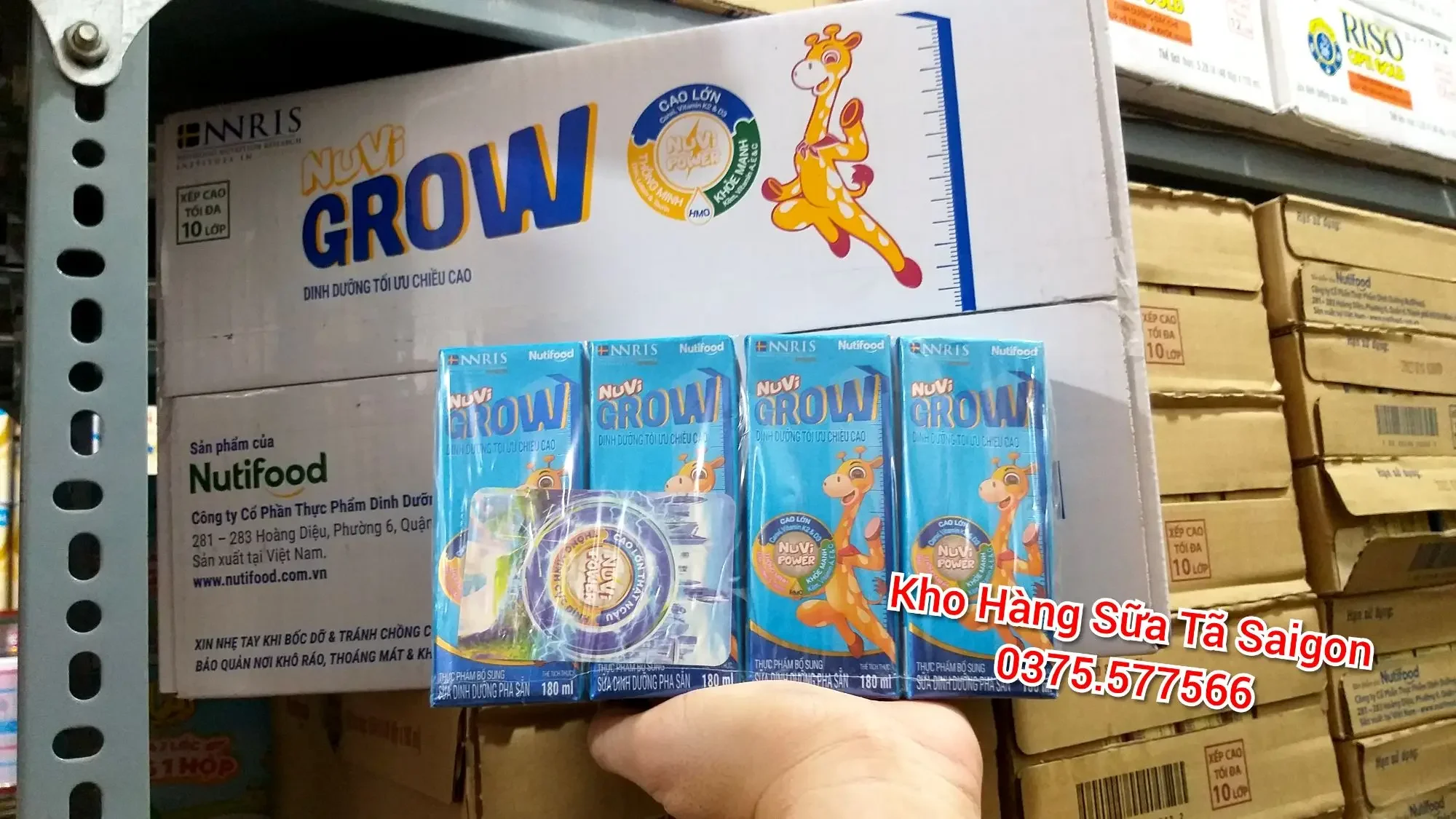 Sữa nước NUVI GROW thùng thùng 48 hộp x 180ml của Nutifood