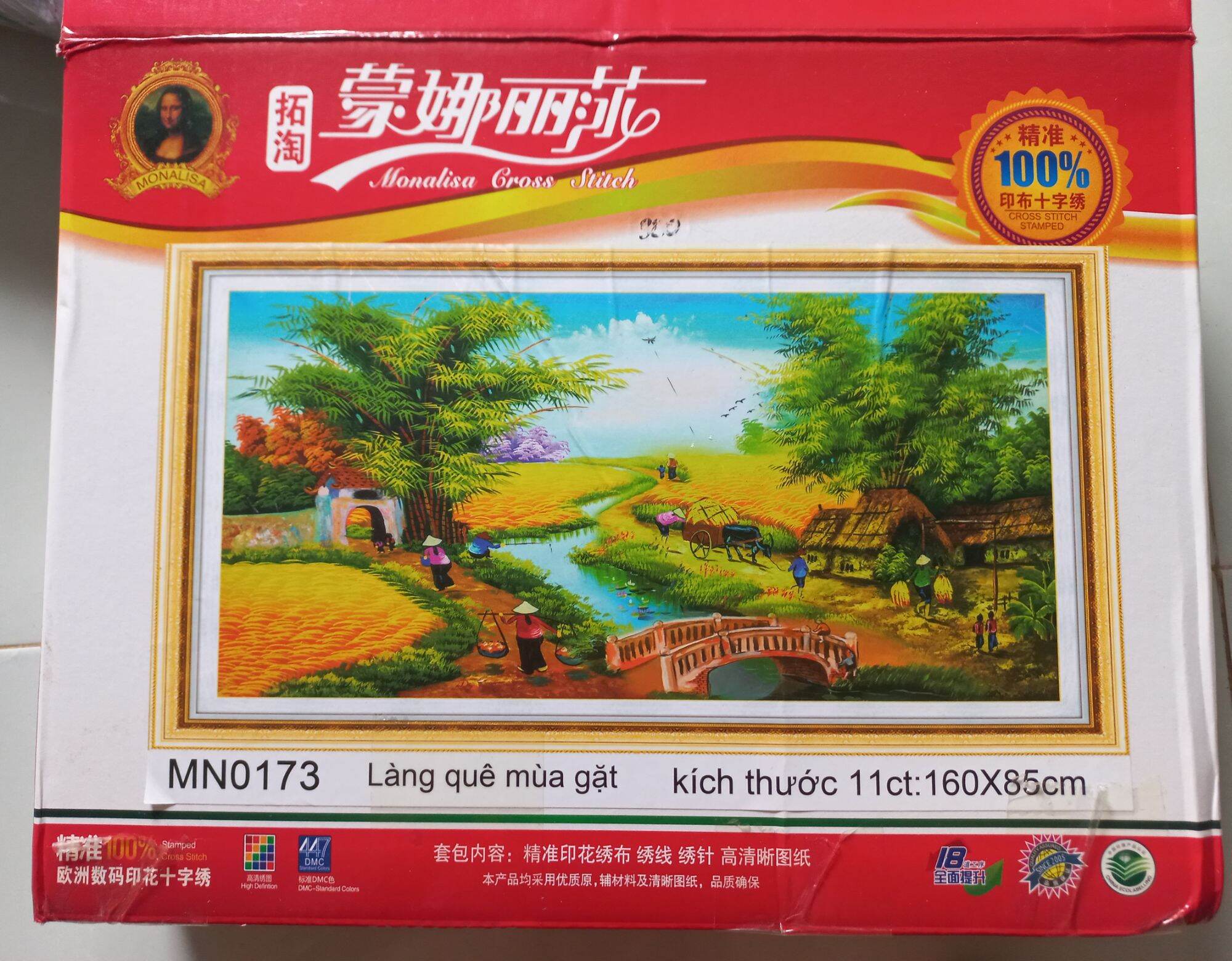Tranh thêu làng quê mùa gặt- thêu kín