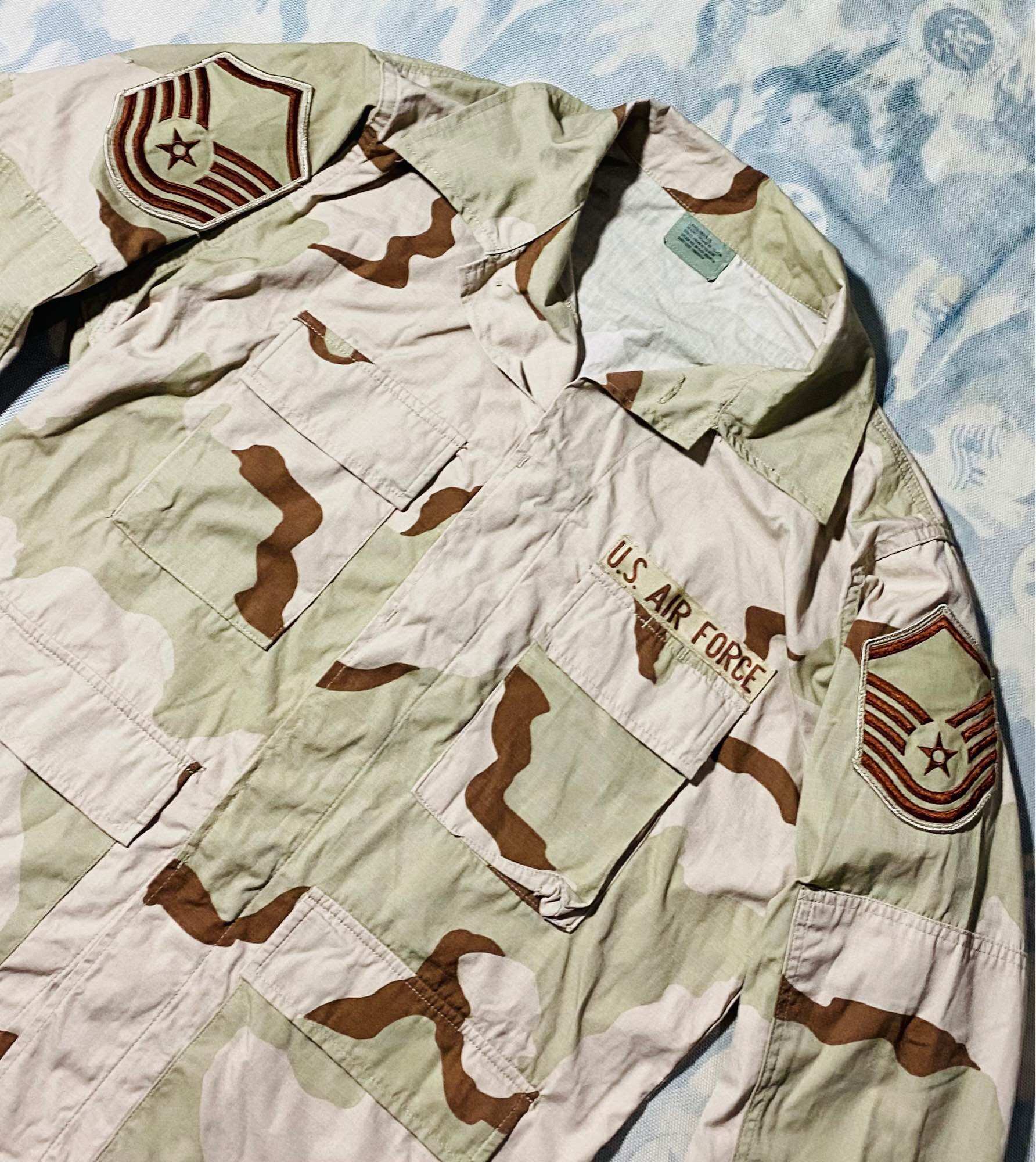 ÁO TÚI HỘP - ÁO SA MẠC USA - SIZE LARGE REGULAR = 83 -92KG
