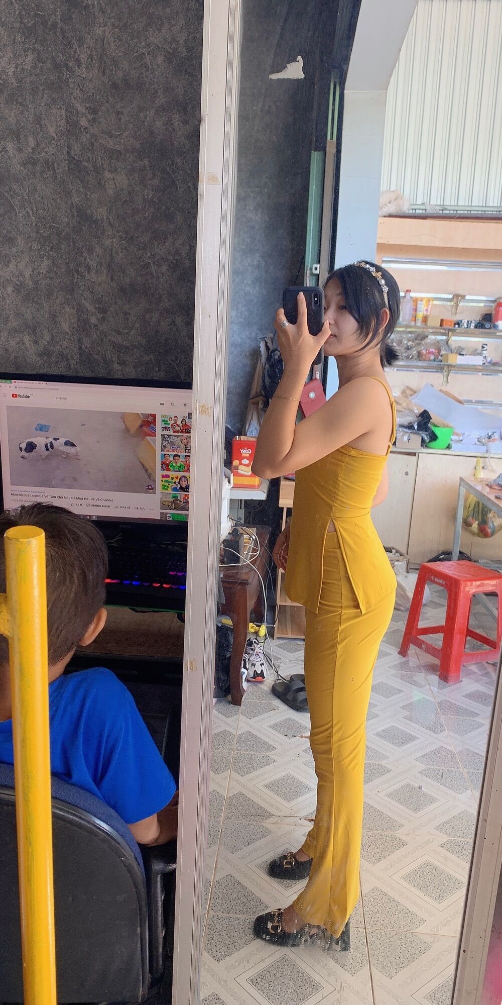 Set bộ áo 2 dây quần ống loe siêu hack dáng