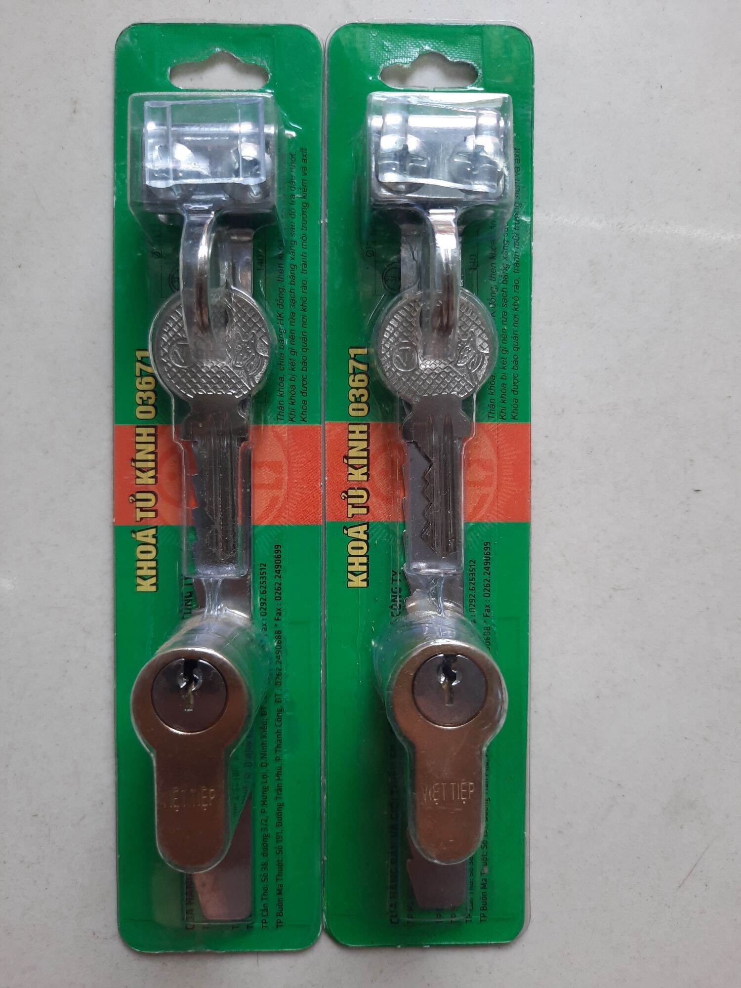 Ổ khóa tủ kính cửa lùa Việt Tiệp 03671
