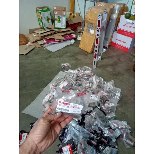 Bạc gắp càng sâu.Sirrius 50+110cc+Jupiter + Sirius FI RC
