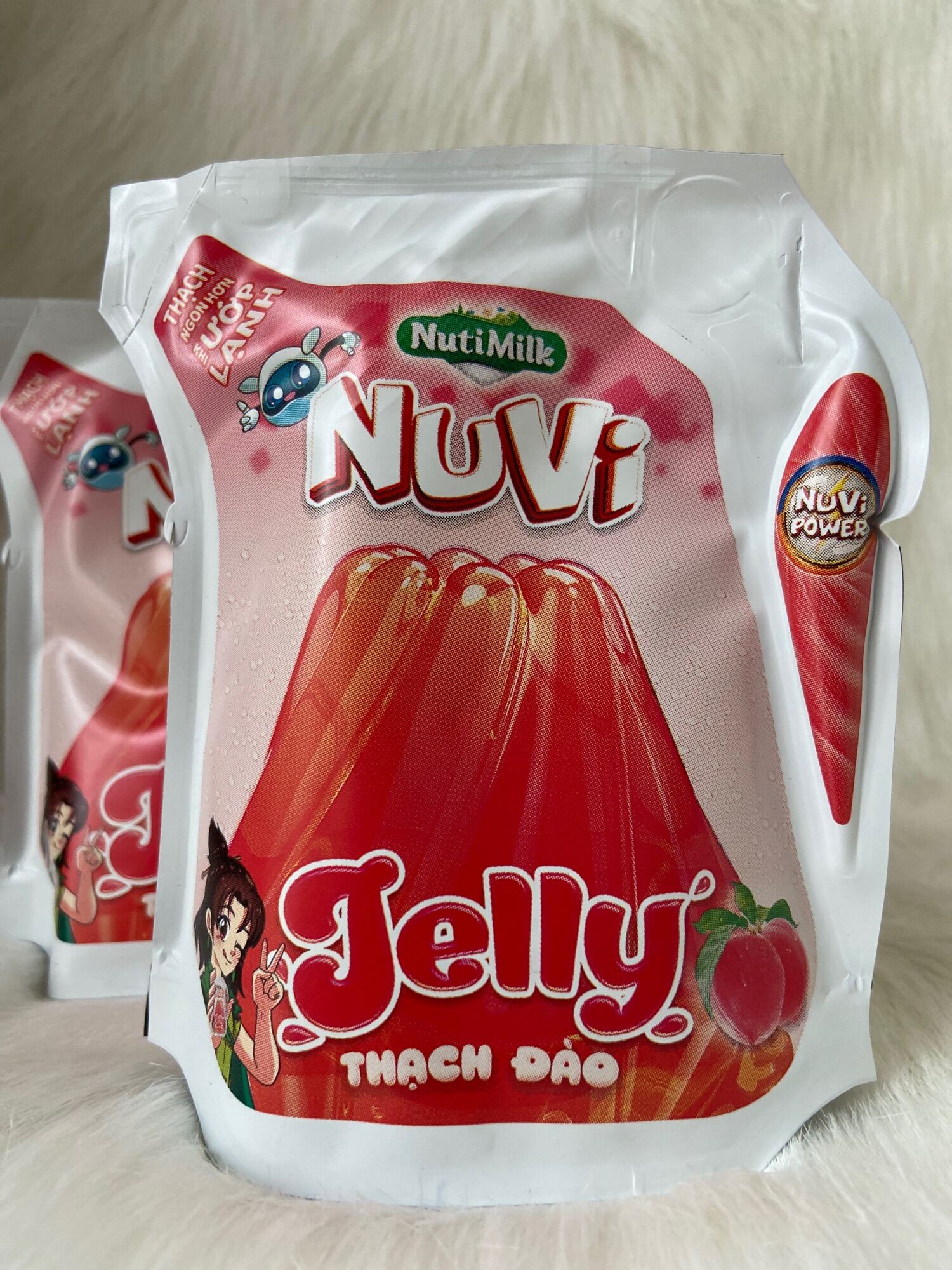 Thạch Đào Jelly Nuvi Túi 110 ml