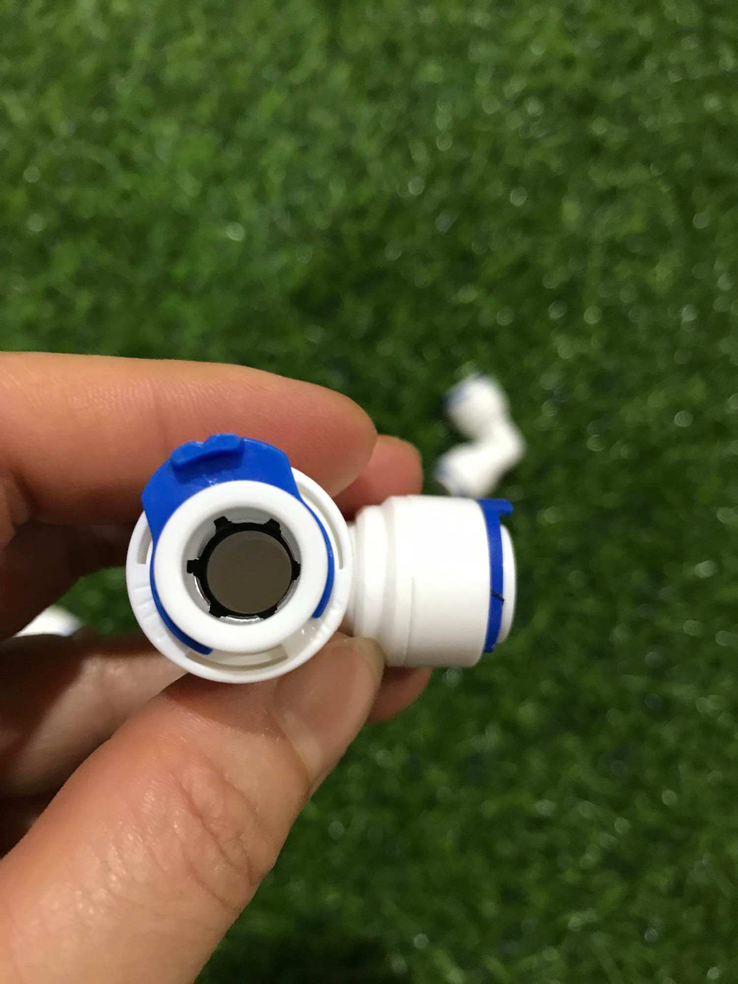 Cút góc 2 đầu nối nhanh phi 10 - máy lọc nước ro