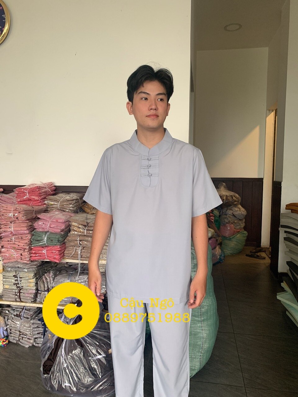 Đồ lam đi chùa nam, đồ phật tử mẫu 3 nút