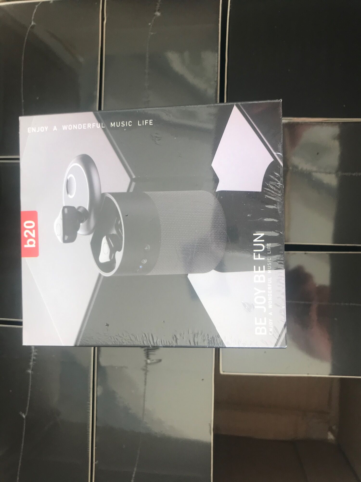 Loa bluetooth 2 in 1 B20 có tai nghe bluetooth earbud loa bluetooth B20