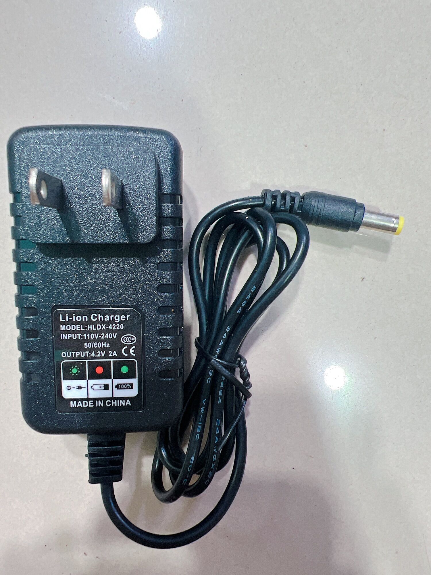 Sạc 1s 4.2v 2A HLDX -4220