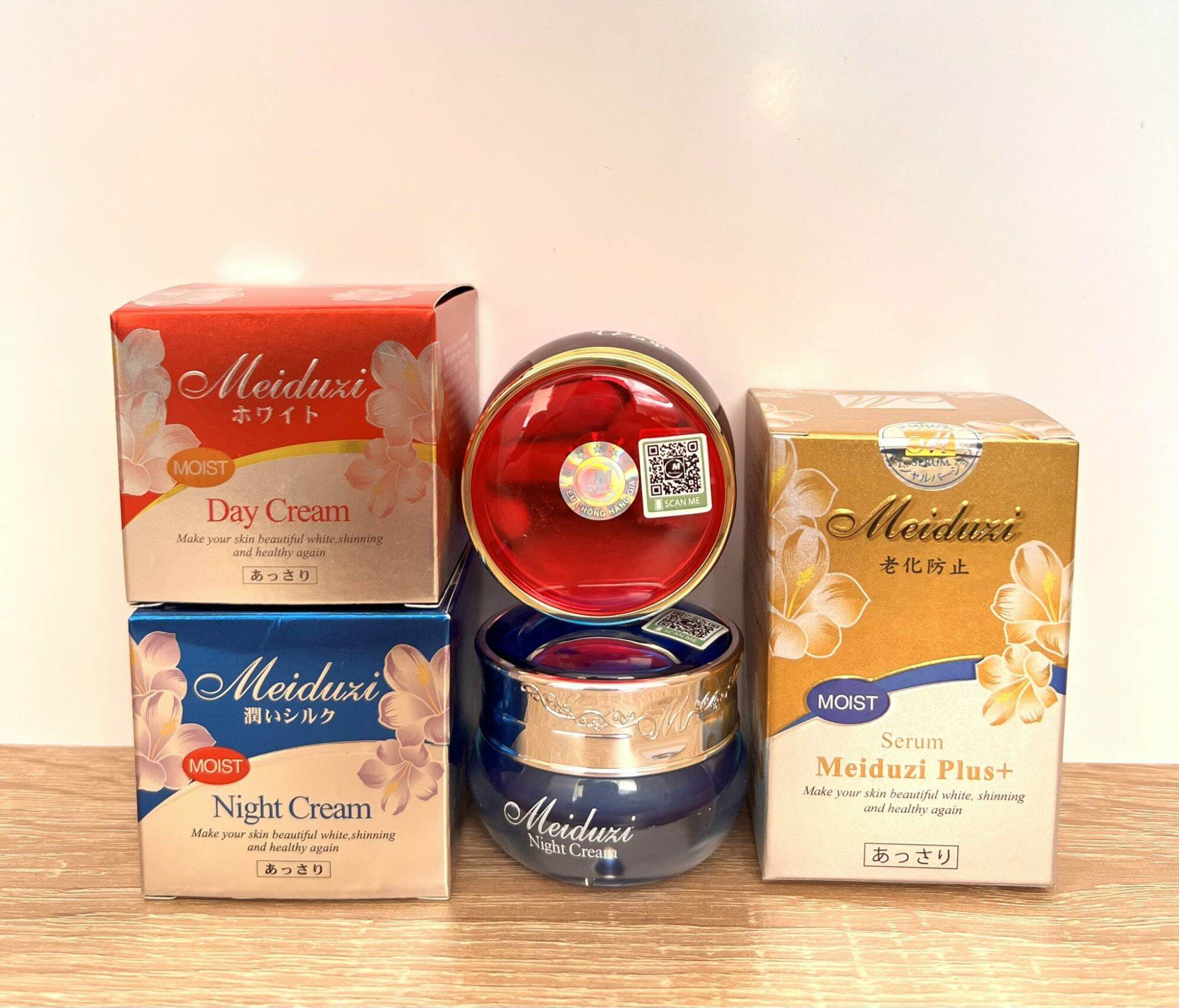 Combo Kem Face Ngày Đêm Dưỡng Da Meduzi Nhật Và Serum Meduzi Plus+