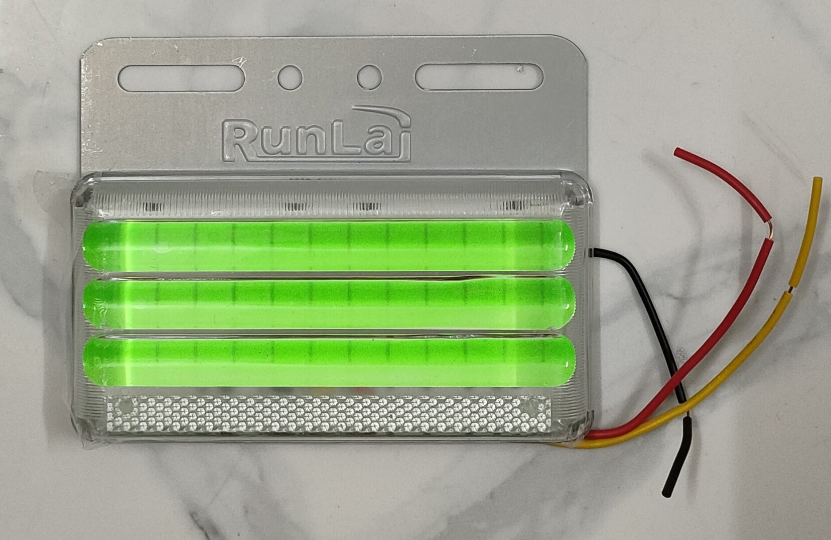 Đèn sườn RunLai 5002 , giá 1 cặp ( 2 cái ) 80K