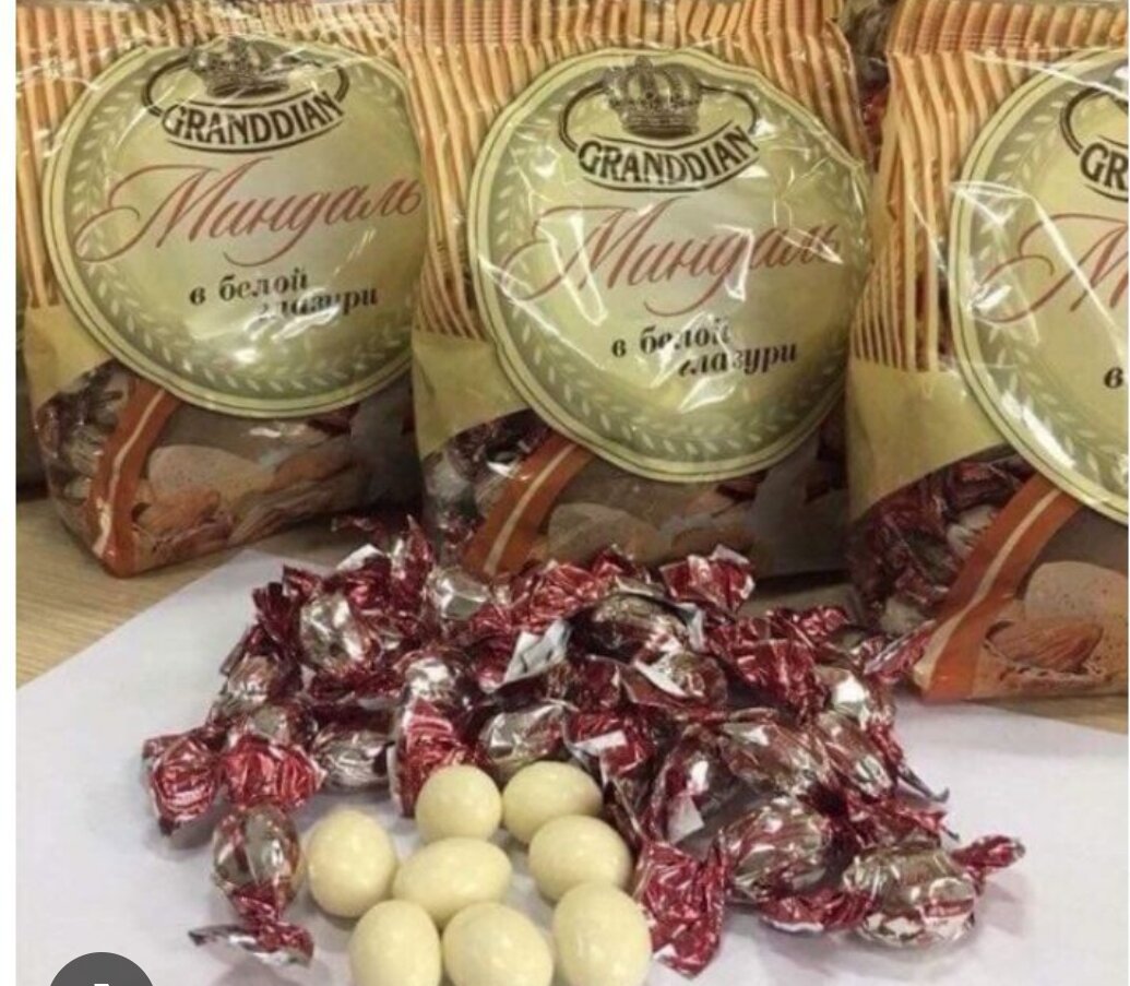 kẹo socola trắng hạnh nhân Nk Nga(450g)