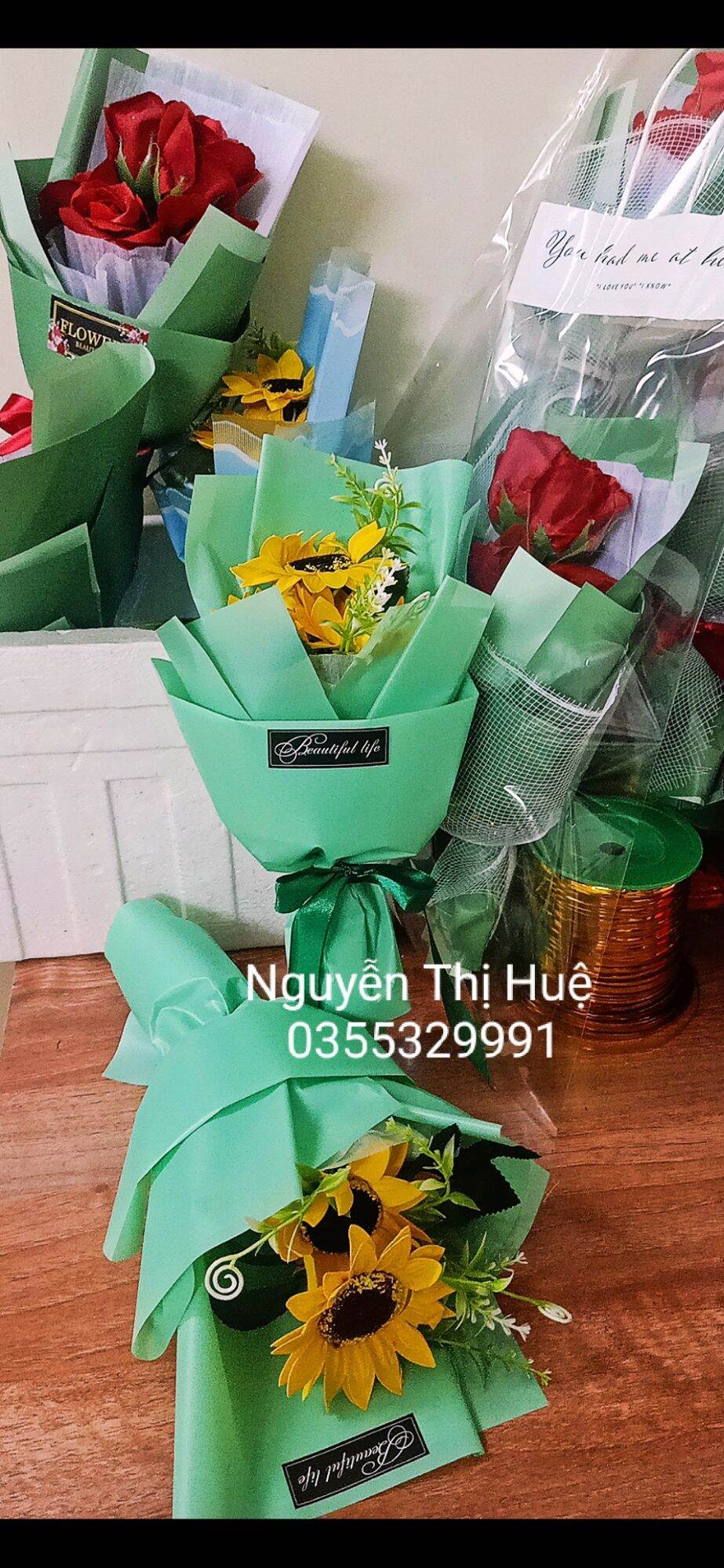 Bó hoa sáp 3 bông hướng dương tặng kèm túi và thiệp
