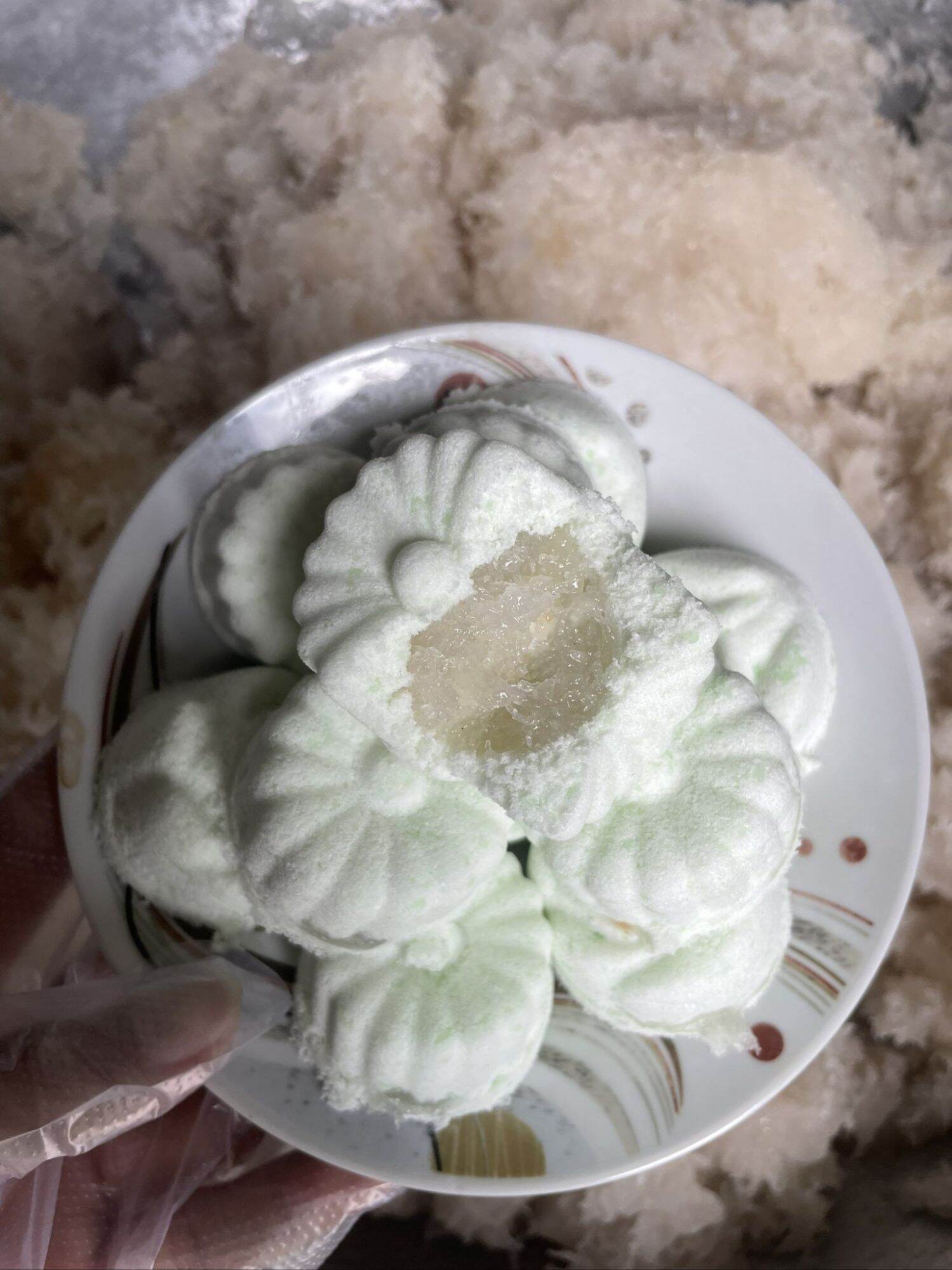 Bánh in dẻo nhân dừa non