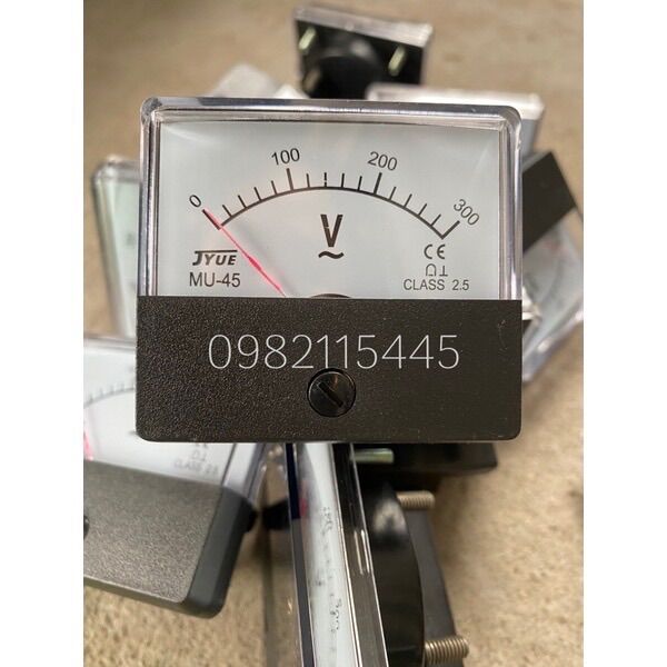 Đồng hồ đo điện kế AC máy phát điện 300v