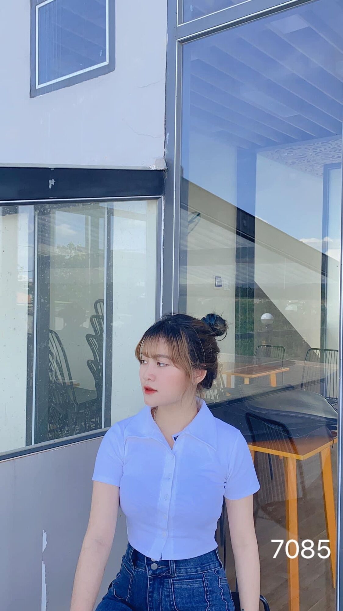 Áo Croptop Petter Gài Nút