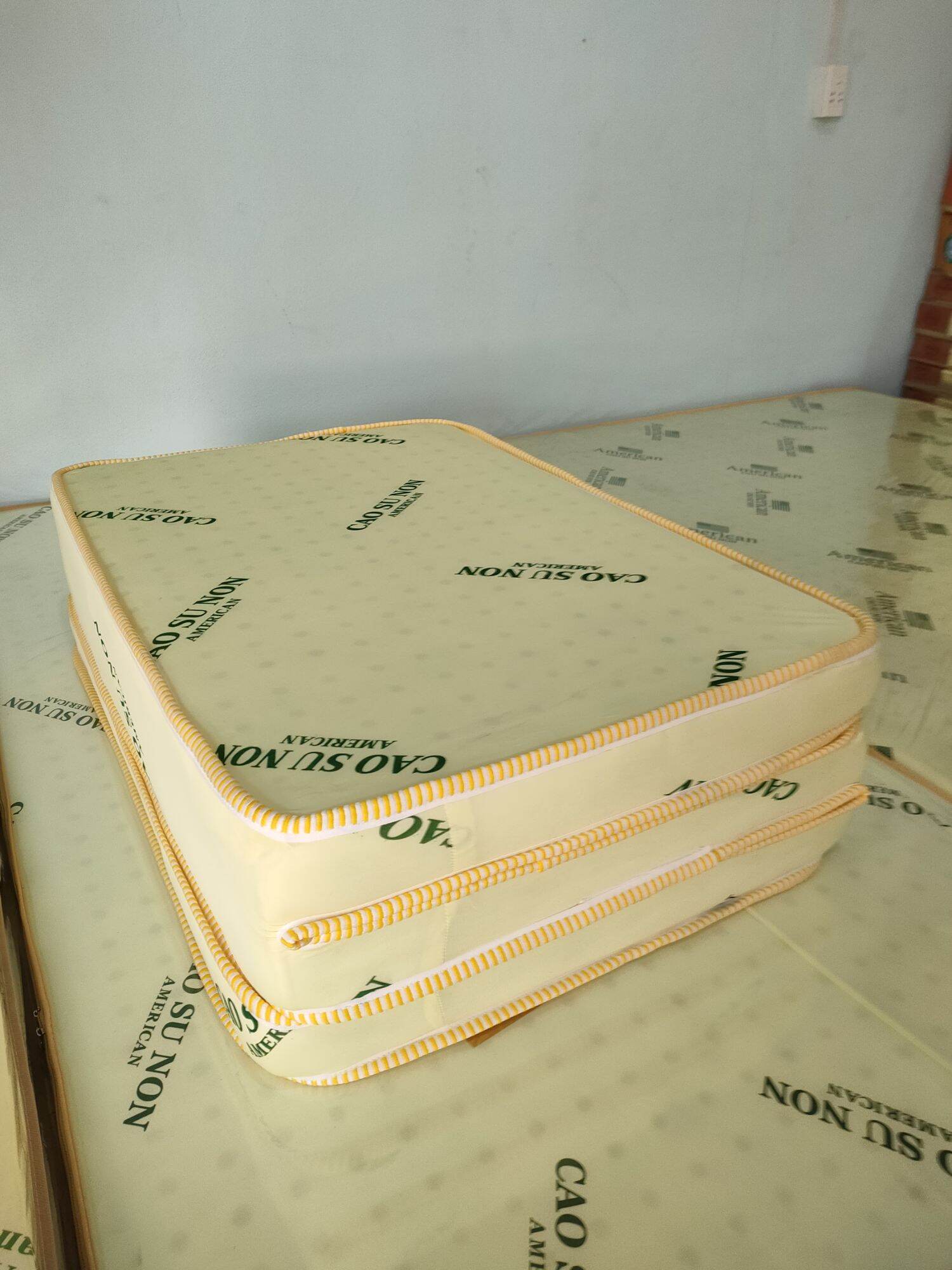 nệm cao su non Gấp 3 american cao 5cm