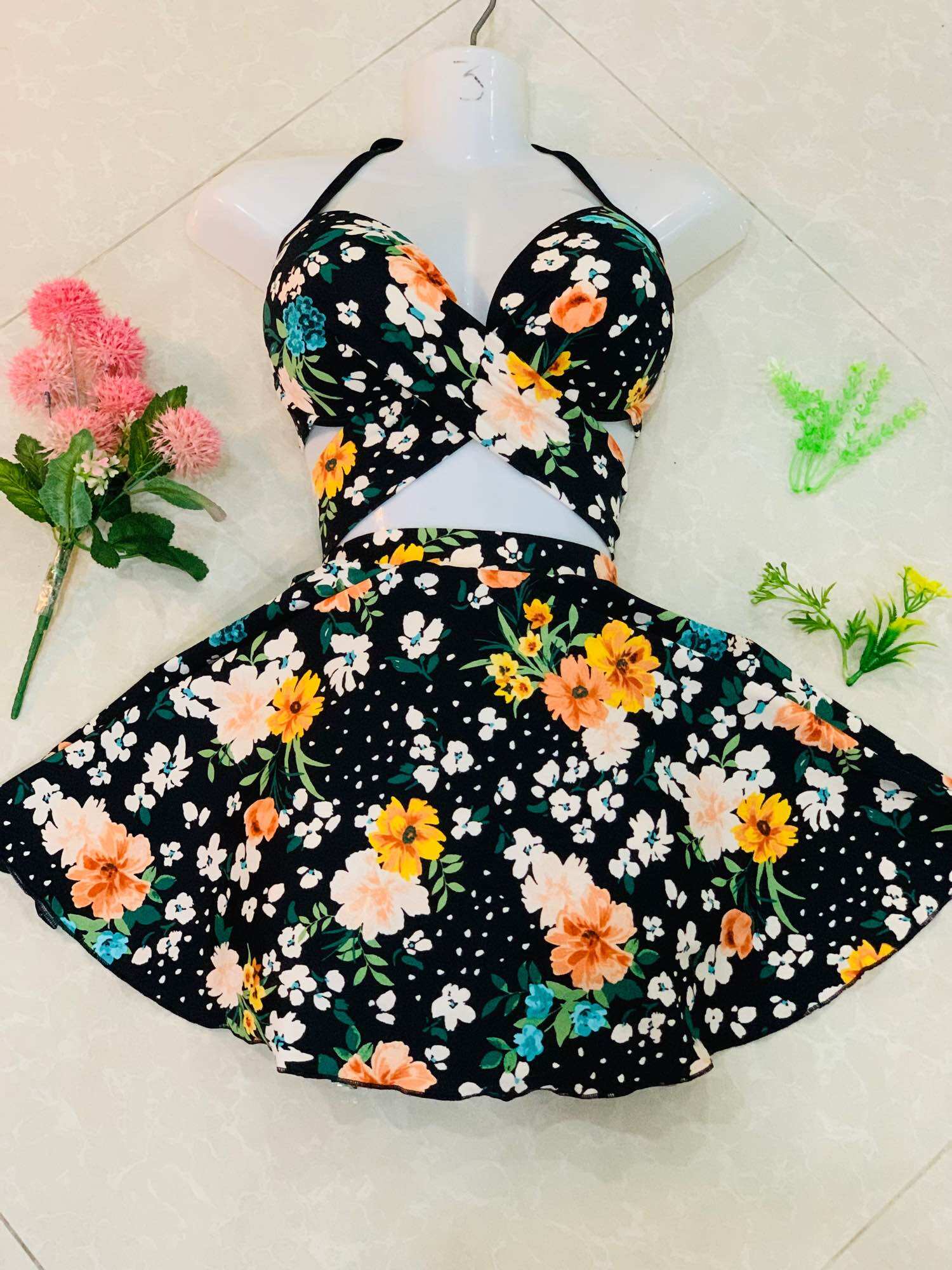8 mẫu Bikini siêu xinh cho nữ bigsize trên 75 kg