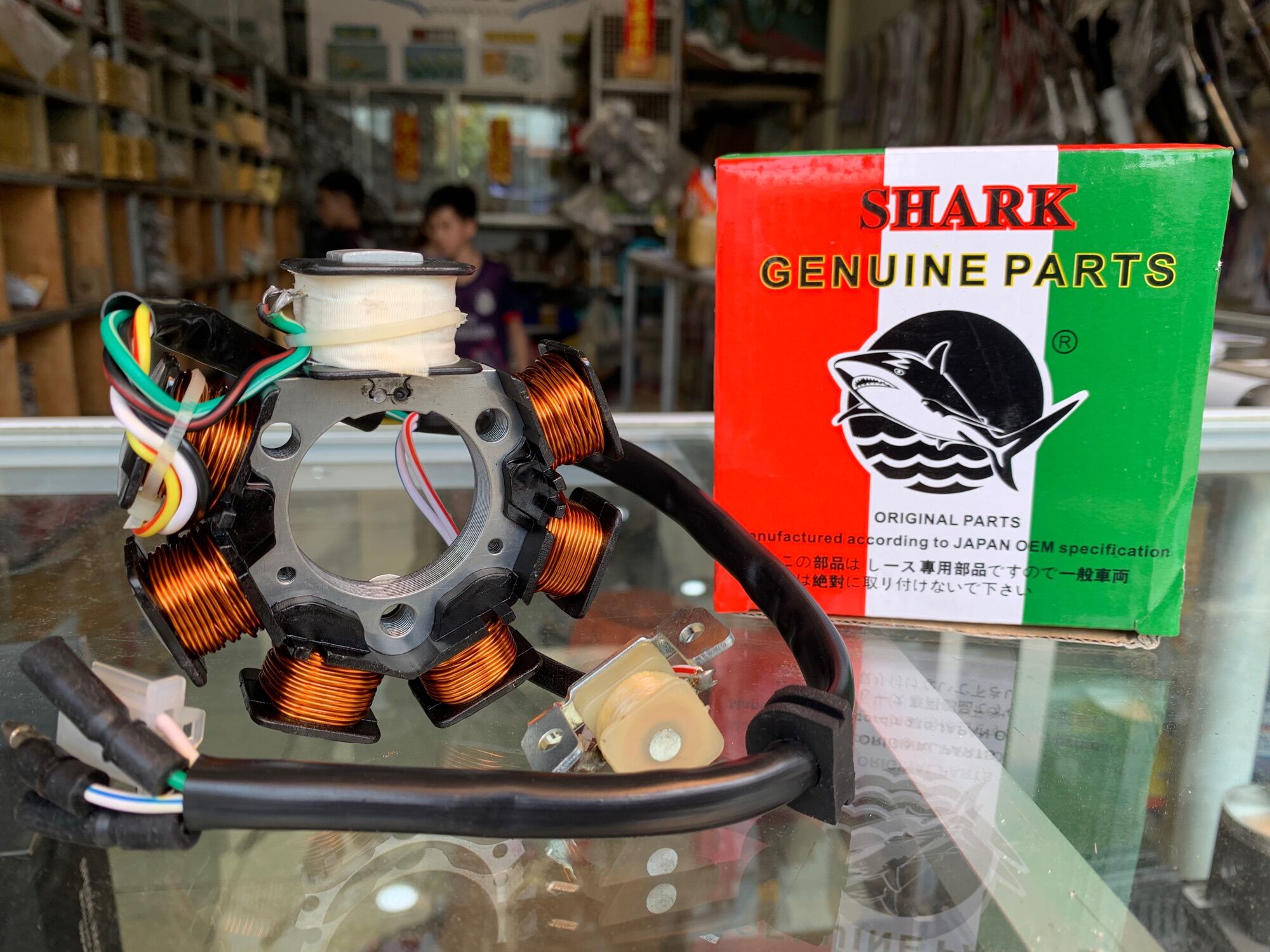 Cuộn lửa shark Yaz