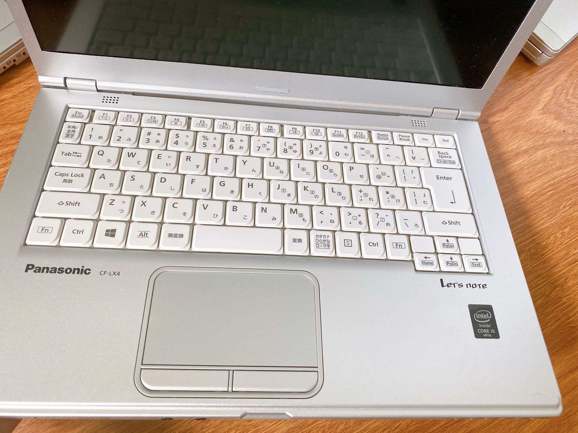 [Made in Japan] Laptop panasonic LX4