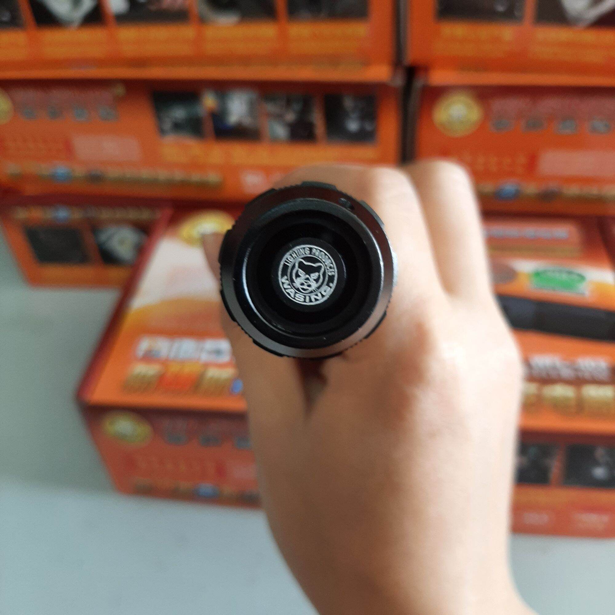 Đèn pin Wasing WFL-403 siêu sáng  (chính hãng hàng chuẩn)