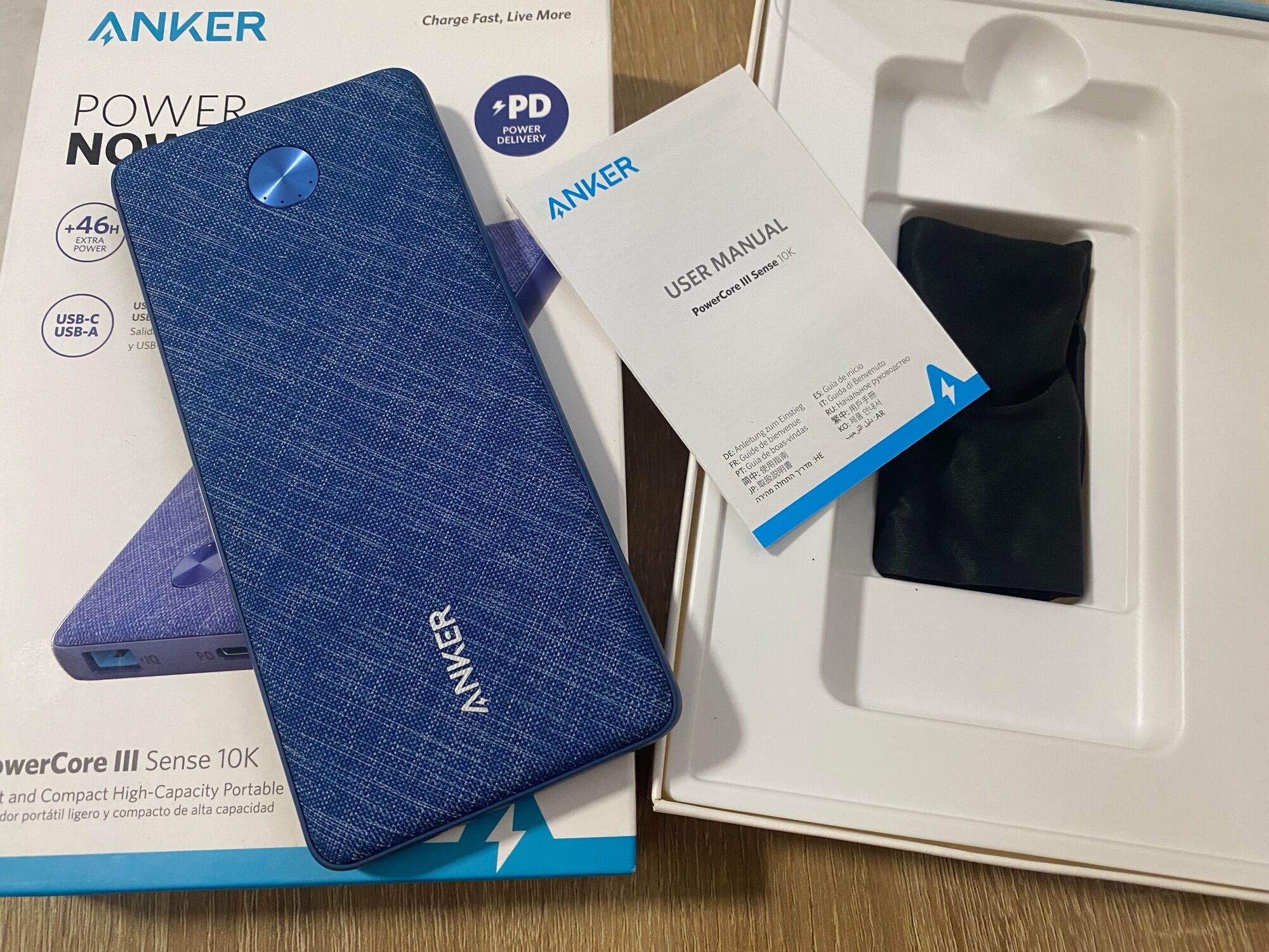 Sạc dự phòng anker 20w a1231 10000mah sạc nhanh pd 20w powercore 2 cổng đầu ra pd max 20w usb-a max 12w