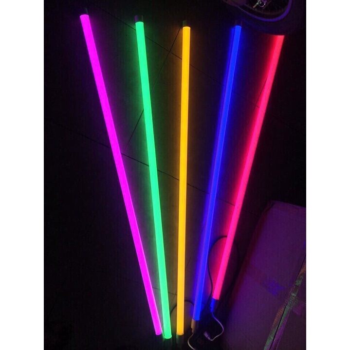 Bóng đèn led 1,2m 9 màu 18w