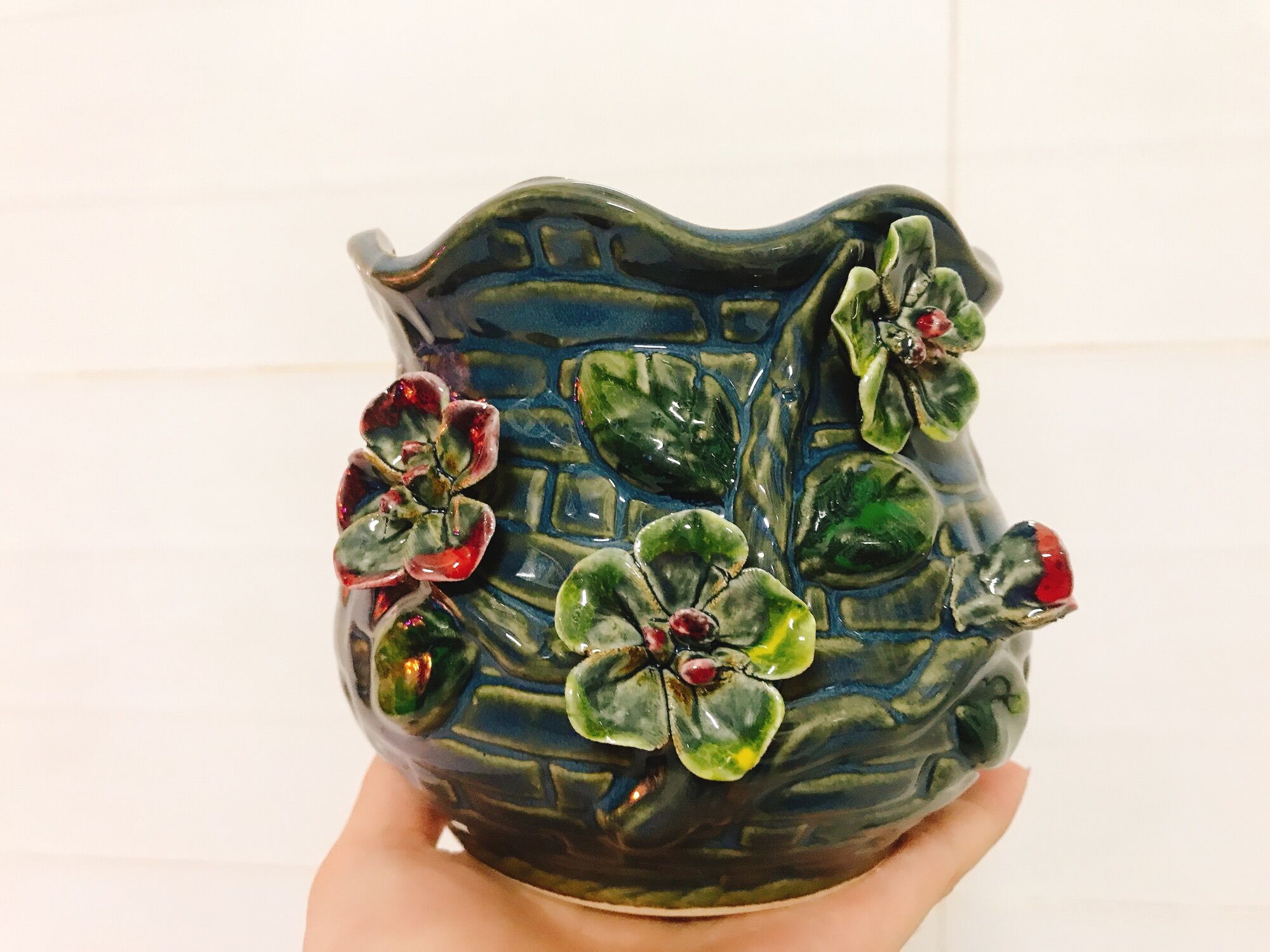 Chậu men đắp hoa 3D cao cấp (thích hợp trồng sen đá sương rồng)