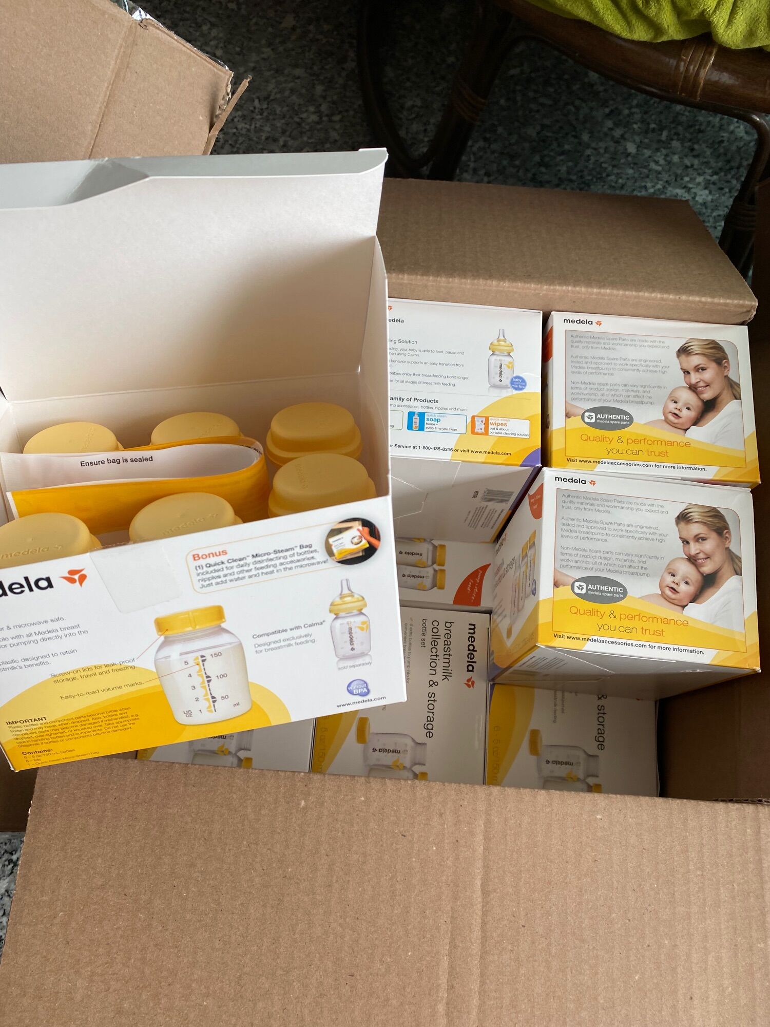 Set bình trữ sữa medela chính hãng - 6 bình 150ml
