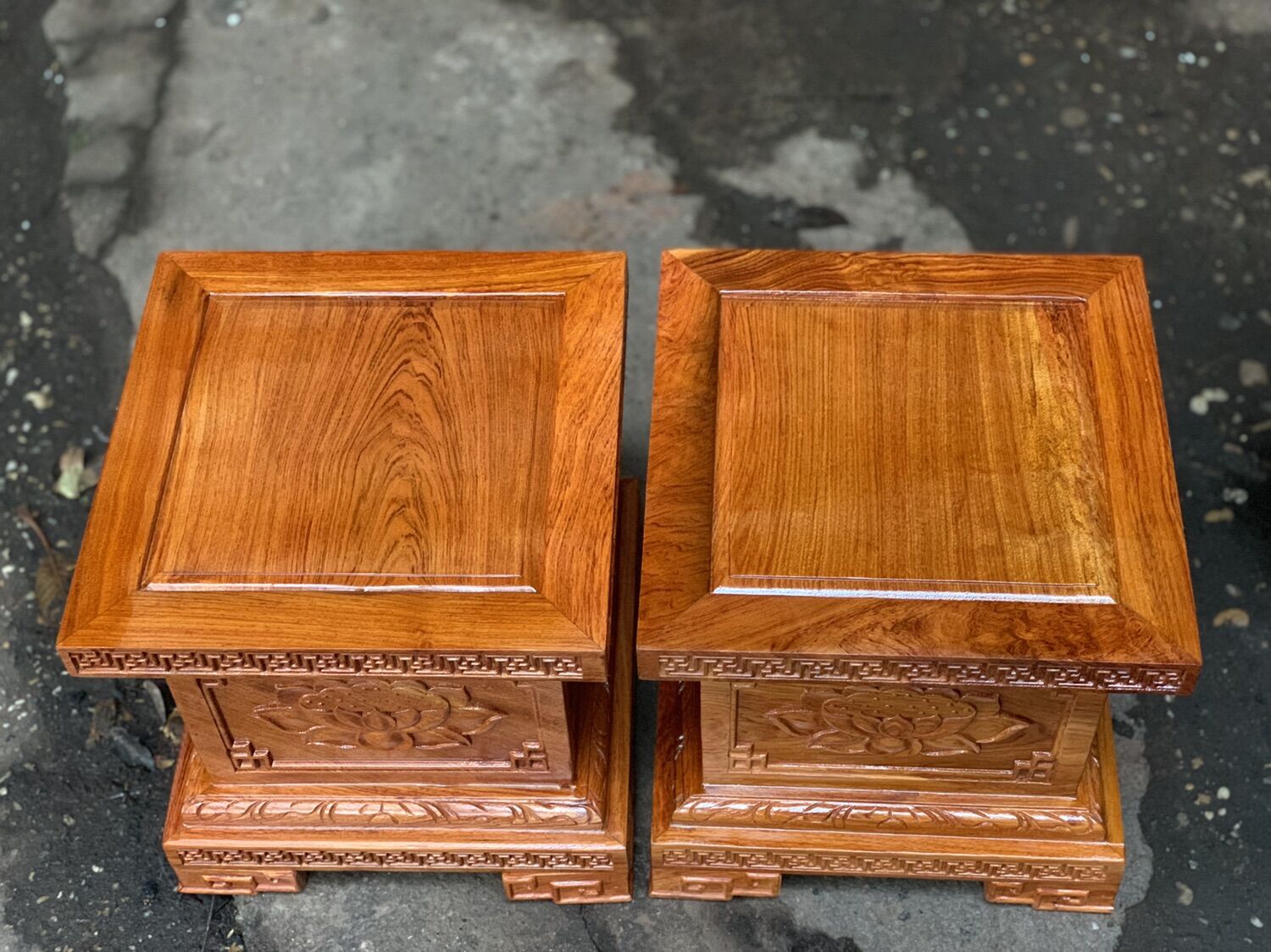 Đôn sen kê loa,kê tượng gỗ hương