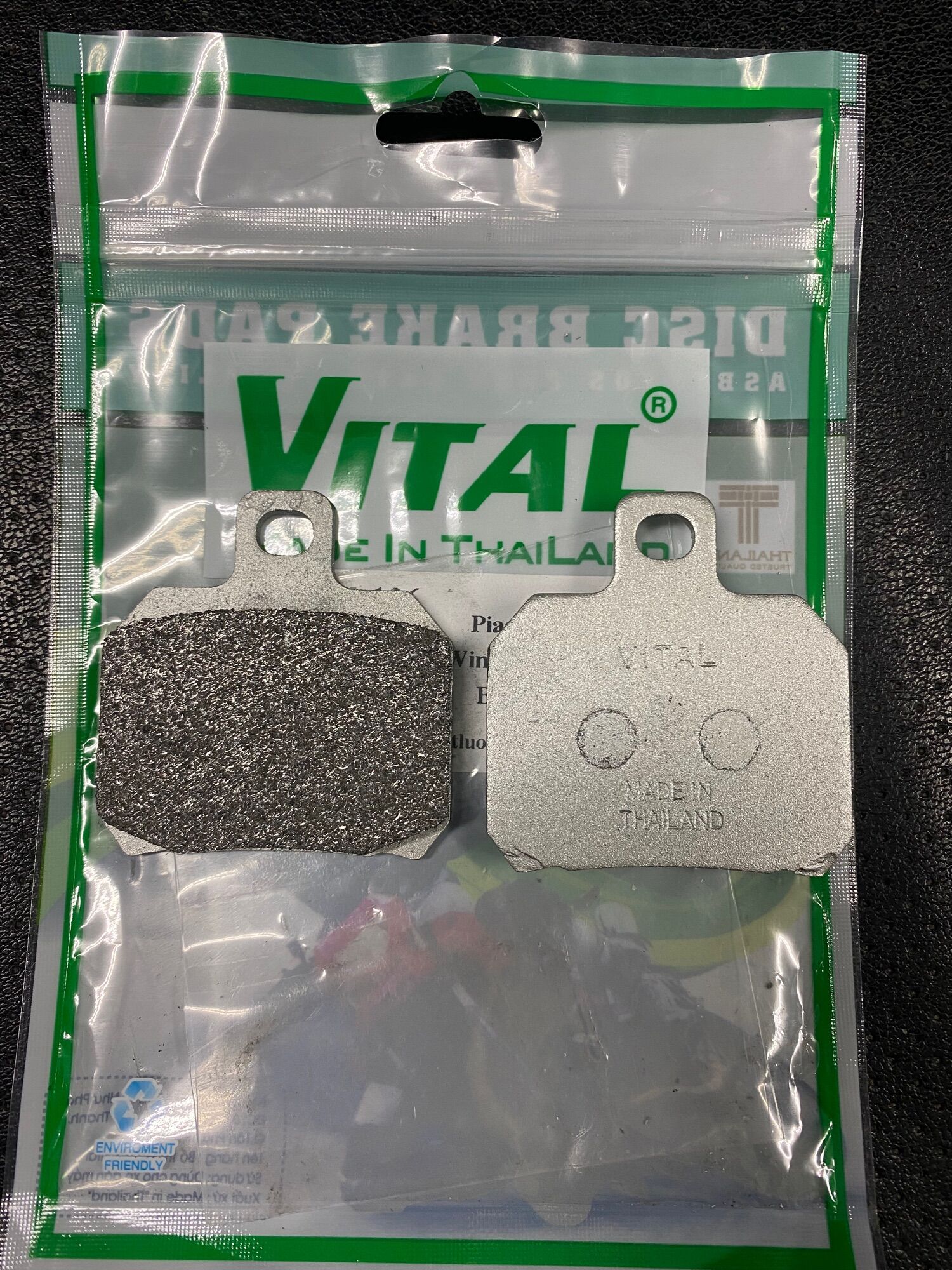 Bố thắng dĩa brembo heo dầu 2 pis Vital chính hãng thái lan