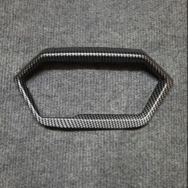 Ốp Viền Đồng Hồ WINNER X Carbon