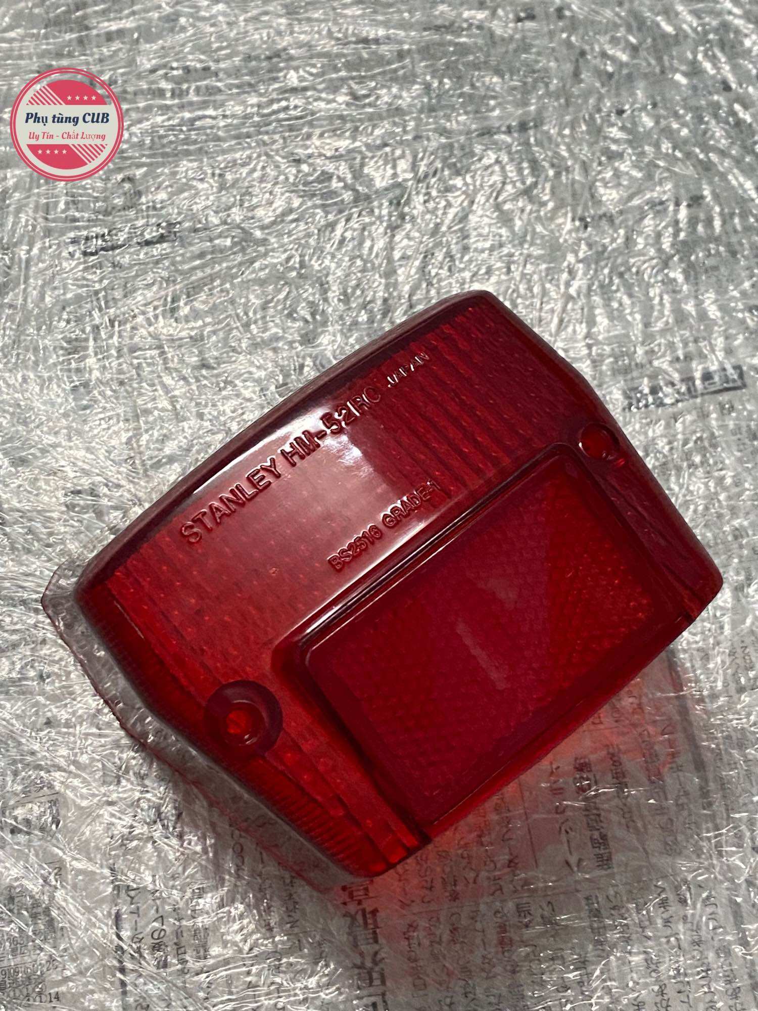 Chụp đèn hậu xe cub 82-84-DD hàng Thái ( có đóng Japan như zin )