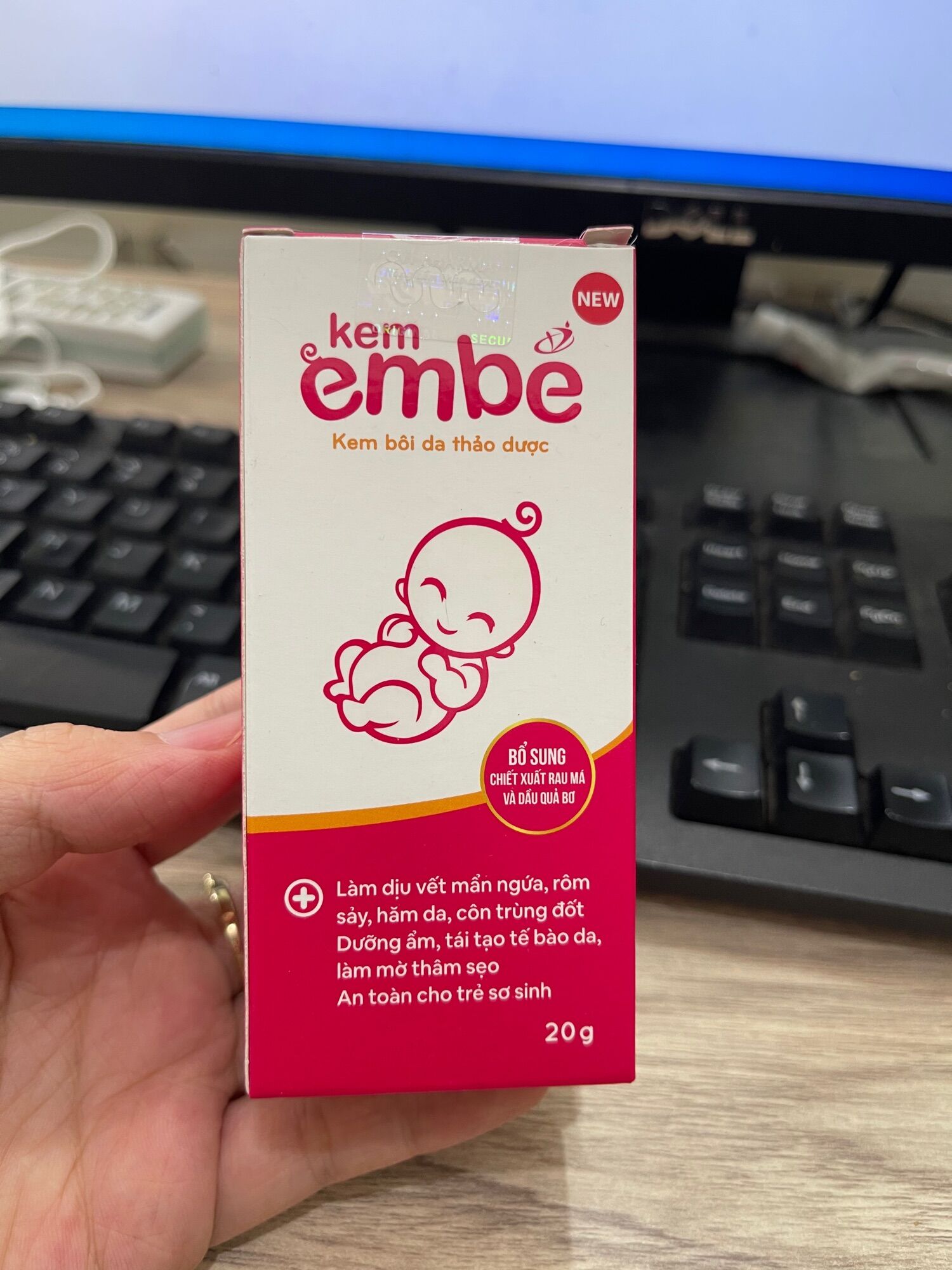 [HCM]Kem Em Bé 20G - Làm Mát Da Ngừa Các Bệnh Về Da Dưỡng Ẩm Làm Mềm Da