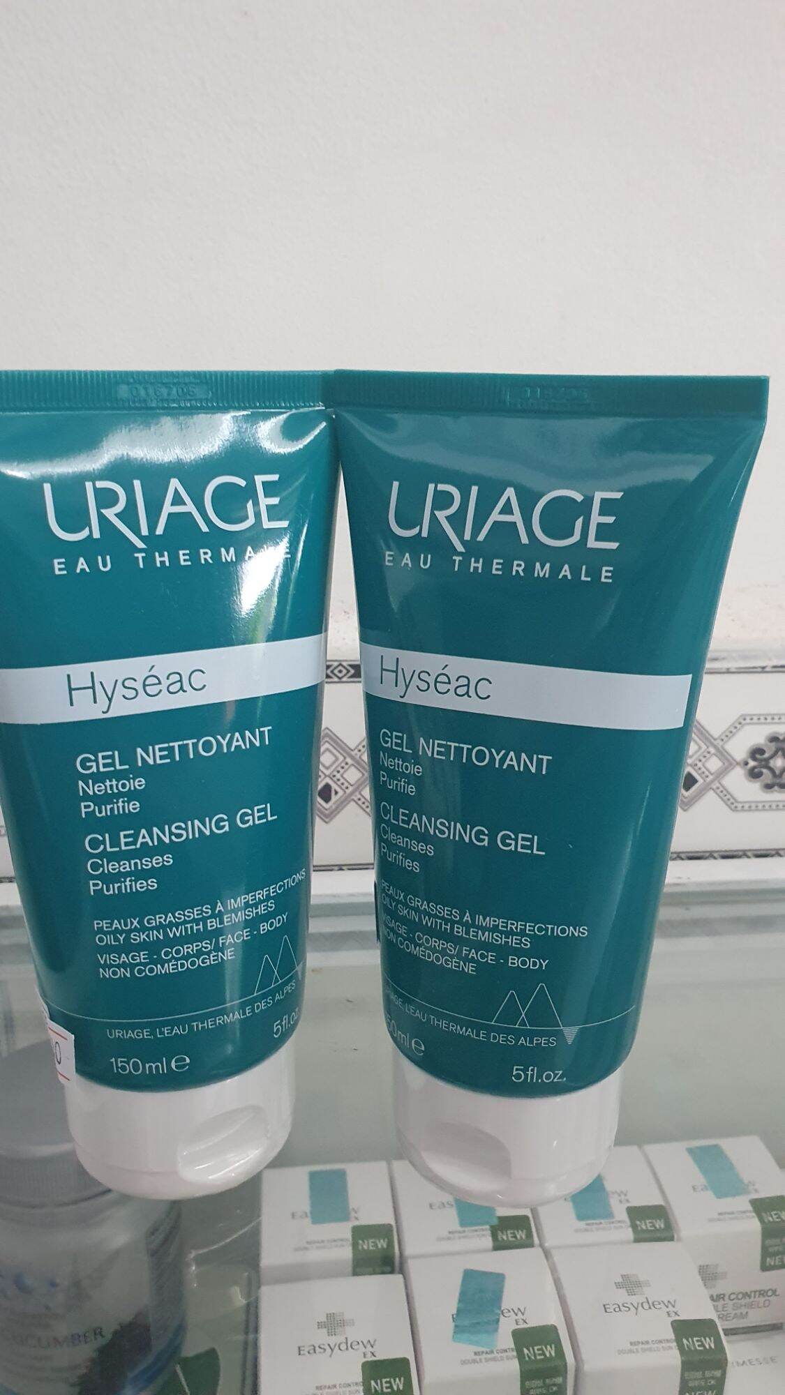 Uriage Hyseac Gel Nettoyant Cleansing Gel - Gel rửa mặt cho da nhờn mụn, hỗn hợp