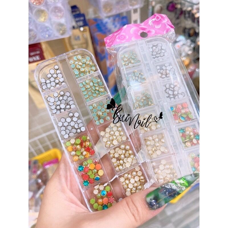 Set trang trí móng nữa trai