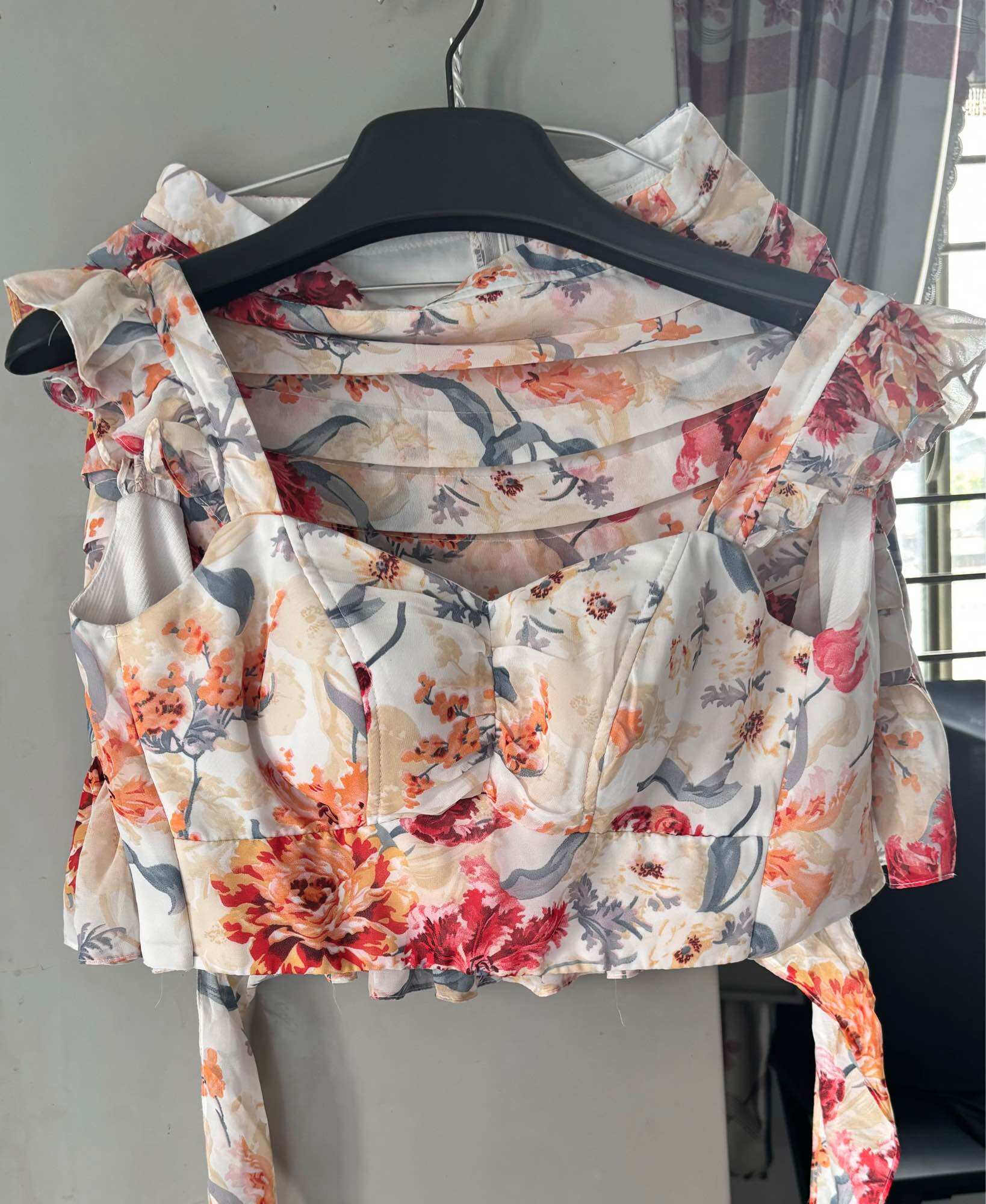 Set Hoa Mùa Hè Sz M, new 95%